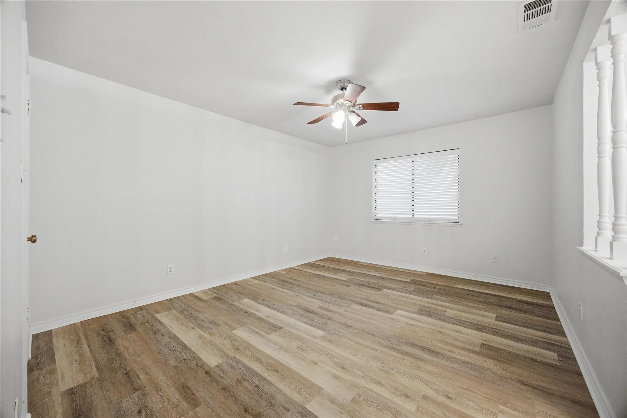 Single Family Residence For Rent in Kaufman County , 414 Carl C Senter Street, Forney, Texas 75126, 3 Bedroom, 2 Bathroom, 2 Garage spaces, 1,419 Sqft, built in 1981, mls#21395831, Real Estate Agent in Forney, Homes For Rent in Kaufman county, Homes For Rent in Forney, Realtor in Forney Texas, Real Estate Brokerage Independent Realty Texas, Luminita Cordes Realtor