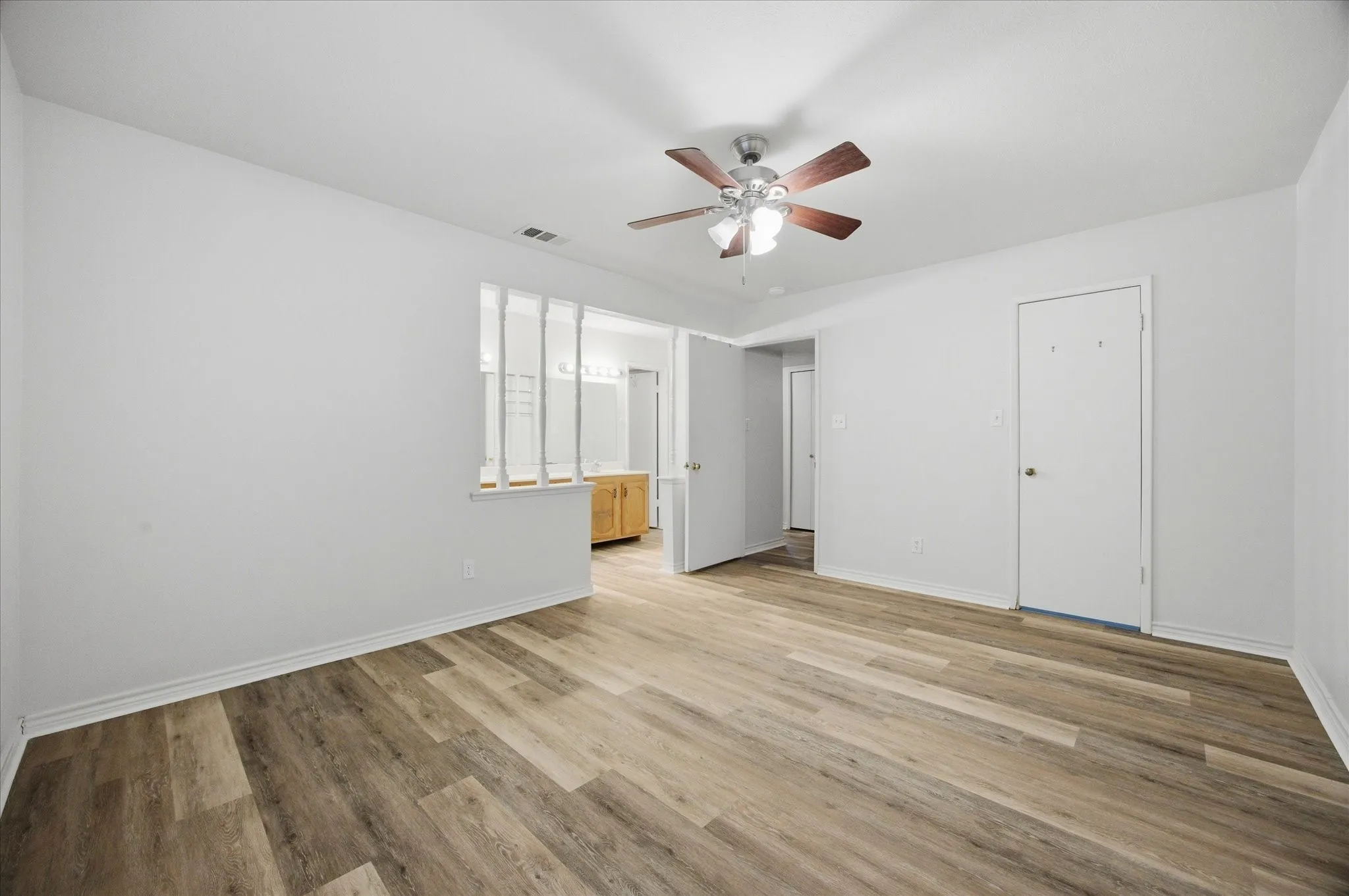 Single Family Residence For Rent in Kaufman County , 414 Carl C Senter Street, Forney, Texas 75126, 3 Bedroom, 2 Bathroom, 2 Garage spaces, 1,419 Sqft, built in 1981, mls#21395831, Real Estate Agent in Forney, Homes For Rent in Kaufman county, Homes For Rent in Forney, Realtor in Forney Texas, Real Estate Brokerage Independent Realty Texas, Luminita Cordes Realtor