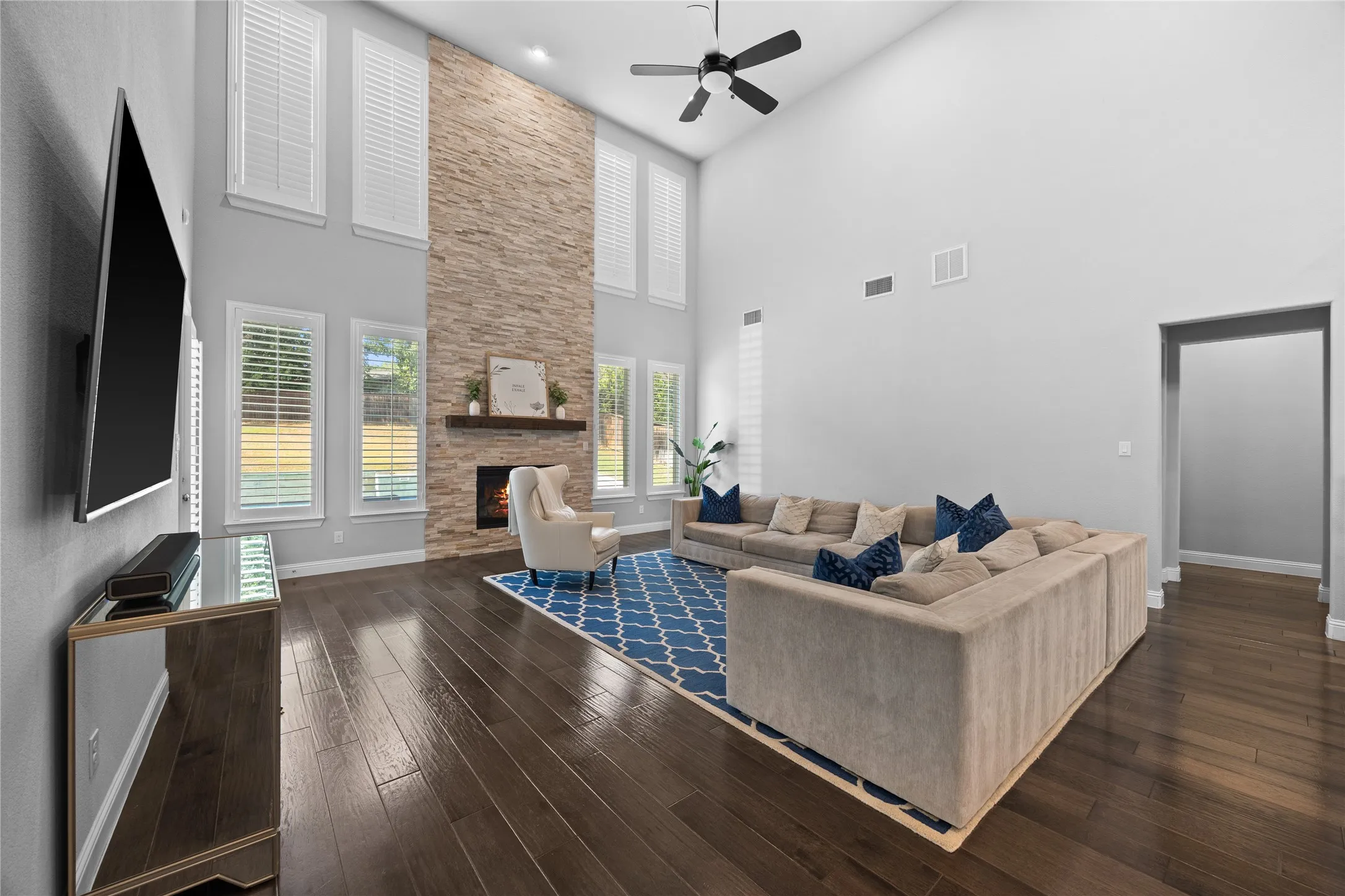 Single Family Residence For Sale in Tarrant County , 4212 Lombardy Court, Colleyville, Texas 76034, 5 Bedroom, 5 Bathroom, 3 Garage spaces, 5,096 Sqft, built in 2018, mls#21399933, Real Estate Agent in Colleyville, Homes For Sale in Tarrant county, Homes For Sale in Colleyville, Realtor in Colleyville Texas, Real Estate Brokerage Independent Realty Texas, Luminita Cordes Realtor