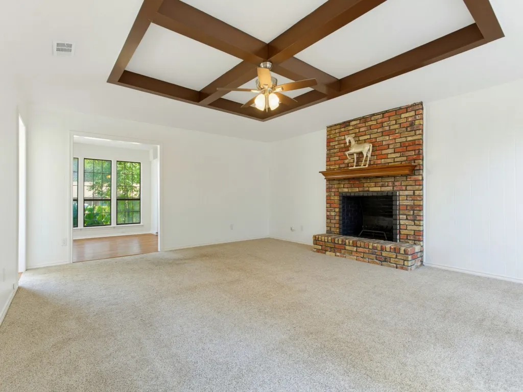 Single Family Residence For Sale in Dallas County , 5101 Brookview Drive, Sachse, Texas 75048, 3 Bedroom, 2 Bathroom, 2 Garage spaces, 1,589 Sqft, built in 1982, mls#21381937, Real Estate Agent in Sachse, Homes For Sale in Dallas county, Homes For Sale in Sachse, Realtor in Sachse Texas, Real Estate Brokerage Independent Realty Texas, Luminita Cordes Realtor