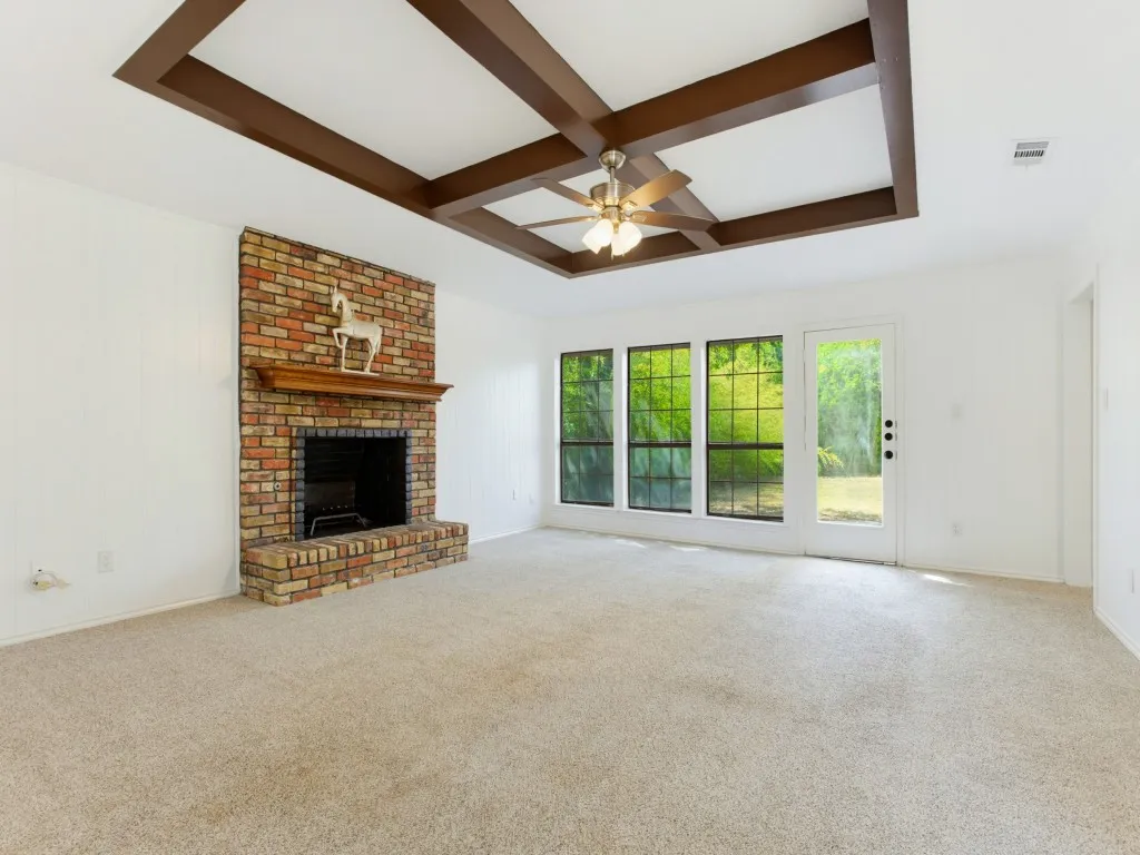 Single Family Residence For Sale in Dallas County , 5101 Brookview Drive, Sachse, Texas 75048, 3 Bedroom, 2 Bathroom, 2 Garage spaces, 1,589 Sqft, built in 1982, mls#21381937, Real Estate Agent in Sachse, Homes For Sale in Dallas county, Homes For Sale in Sachse, Realtor in Sachse Texas, Real Estate Brokerage Independent Realty Texas, Luminita Cordes Realtor