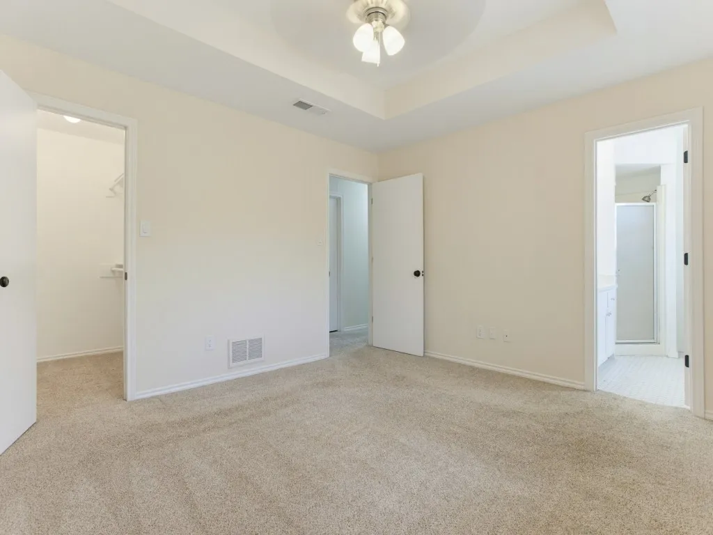 Single Family Residence For Sale in Dallas County , 5101 Brookview Drive, Sachse, Texas 75048, 3 Bedroom, 2 Bathroom, 2 Garage spaces, 1,589 Sqft, built in 1982, mls#21381937, Real Estate Agent in Sachse, Homes For Sale in Dallas county, Homes For Sale in Sachse, Realtor in Sachse Texas, Real Estate Brokerage Independent Realty Texas, Luminita Cordes Realtor