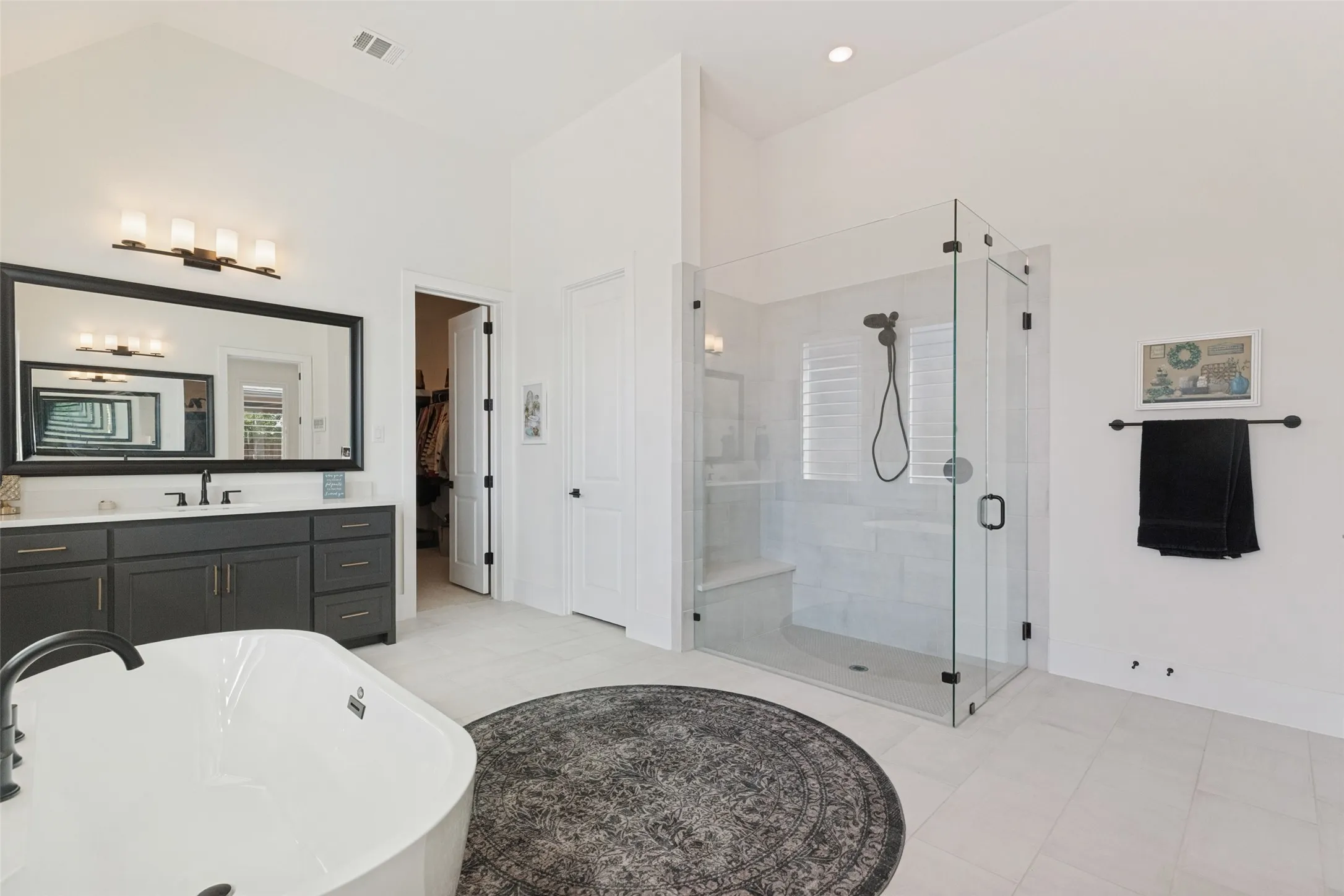 Single Family Residence For Sale in Collin County , 3121 Twin Eagles Drive, Celina, Texas 75009, 4 Bedroom, 6 Bathroom, 3 Garage spaces, 3,862 Sqft, built in 2020, mls#21401239, Real Estate Agent in Celina, Homes For Sale in Collin county, Homes For Sale in Celina, Realtor in Celina Texas, Real Estate Brokerage Independent Realty Texas, Luminita Cordes Realtor