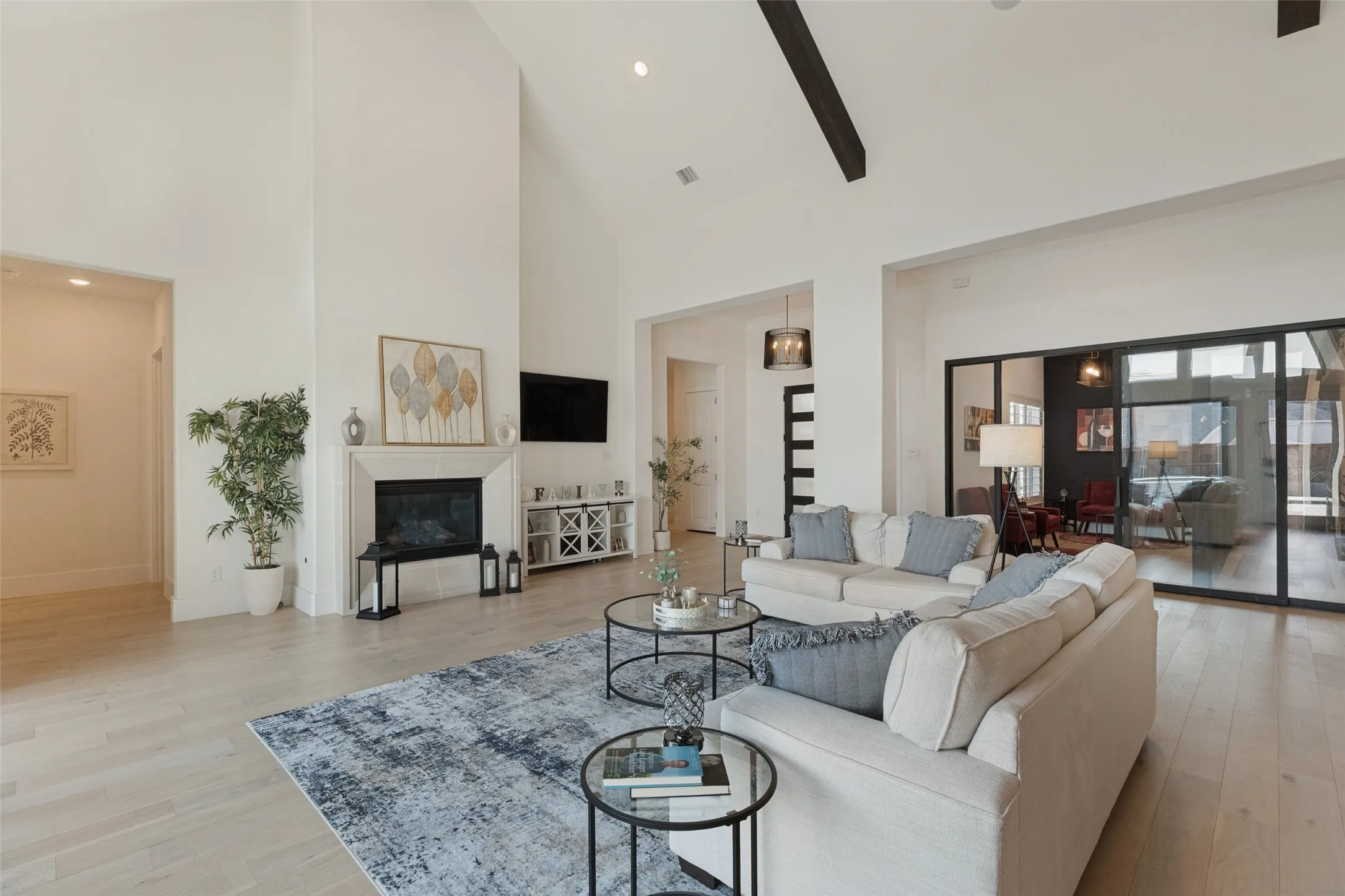 Single Family Residence For Sale in Collin County , 3121 Twin Eagles Drive, Celina, Texas 75009, 4 Bedroom, 6 Bathroom, 3 Garage spaces, 3,862 Sqft, built in 2020, mls#21401239, Real Estate Agent in Celina, Homes For Sale in Collin county, Homes For Sale in Celina, Realtor in Celina Texas, Real Estate Brokerage Independent Realty Texas, Luminita Cordes Realtor