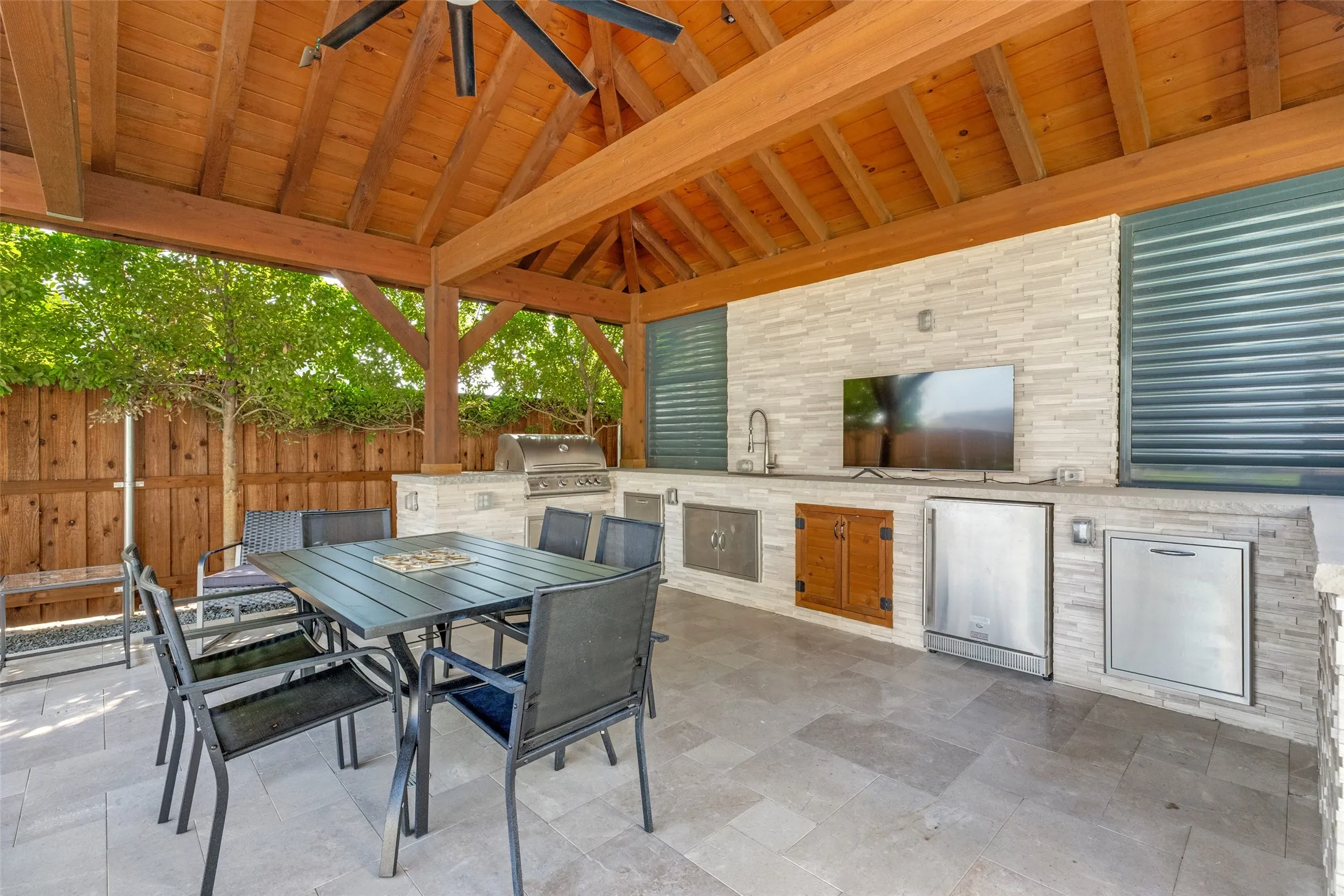 Single Family Residence For Sale in Collin County , 3121 Twin Eagles Drive, Celina, Texas 75009, 4 Bedroom, 6 Bathroom, 3 Garage spaces, 3,862 Sqft, built in 2020, mls#21401239, Real Estate Agent in Celina, Homes For Sale in Collin county, Homes For Sale in Celina, Realtor in Celina Texas, Real Estate Brokerage Independent Realty Texas, Luminita Cordes Realtor
