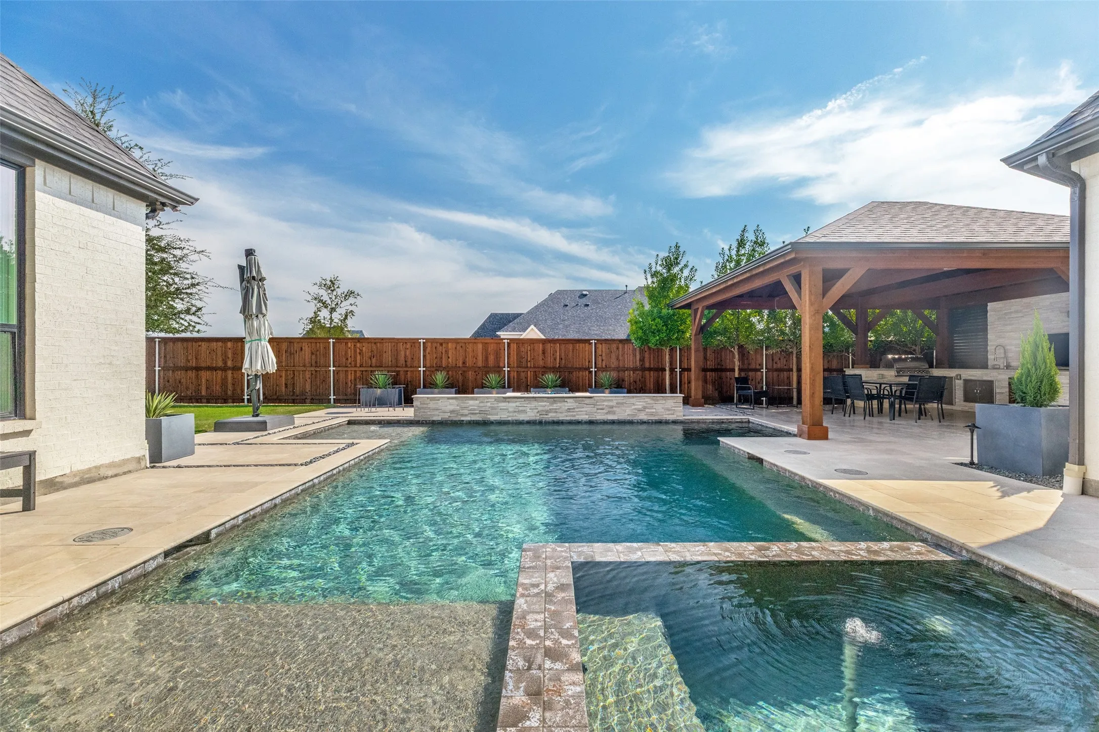 Single Family Residence For Sale in Collin County , 3121 Twin Eagles Drive, Celina, Texas 75009, 4 Bedroom, 6 Bathroom, 3 Garage spaces, 3,862 Sqft, built in 2020, mls#21401239, Real Estate Agent in Celina, Homes For Sale in Collin county, Homes For Sale in Celina, Realtor in Celina Texas, Real Estate Brokerage Independent Realty Texas, Luminita Cordes Realtor