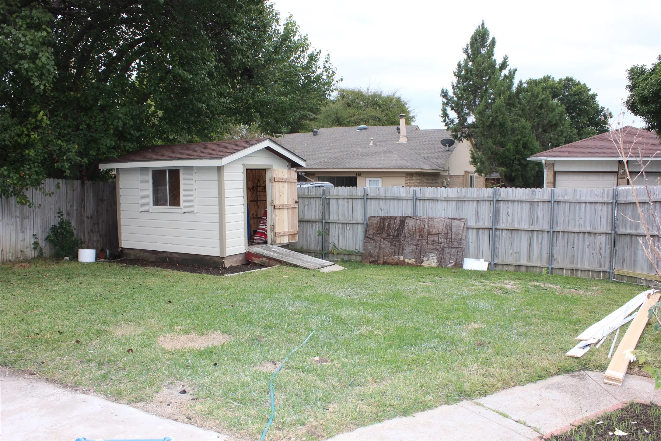 Single Family Residence For Rent in Collin County , 824 Shannon Drive, Plano, Texas 75025, 3 Bedroom, 2 Bathroom, 2 Garage spaces, 1,848 Sqft, built in 1984, mls#21401329, Real Estate Agent in Plano, Homes For Rent in Collin county, Homes For Rent in Plano, Realtor in Plano Texas, Real Estate Brokerage Independent Realty Texas, Luminita Cordes Realtor
