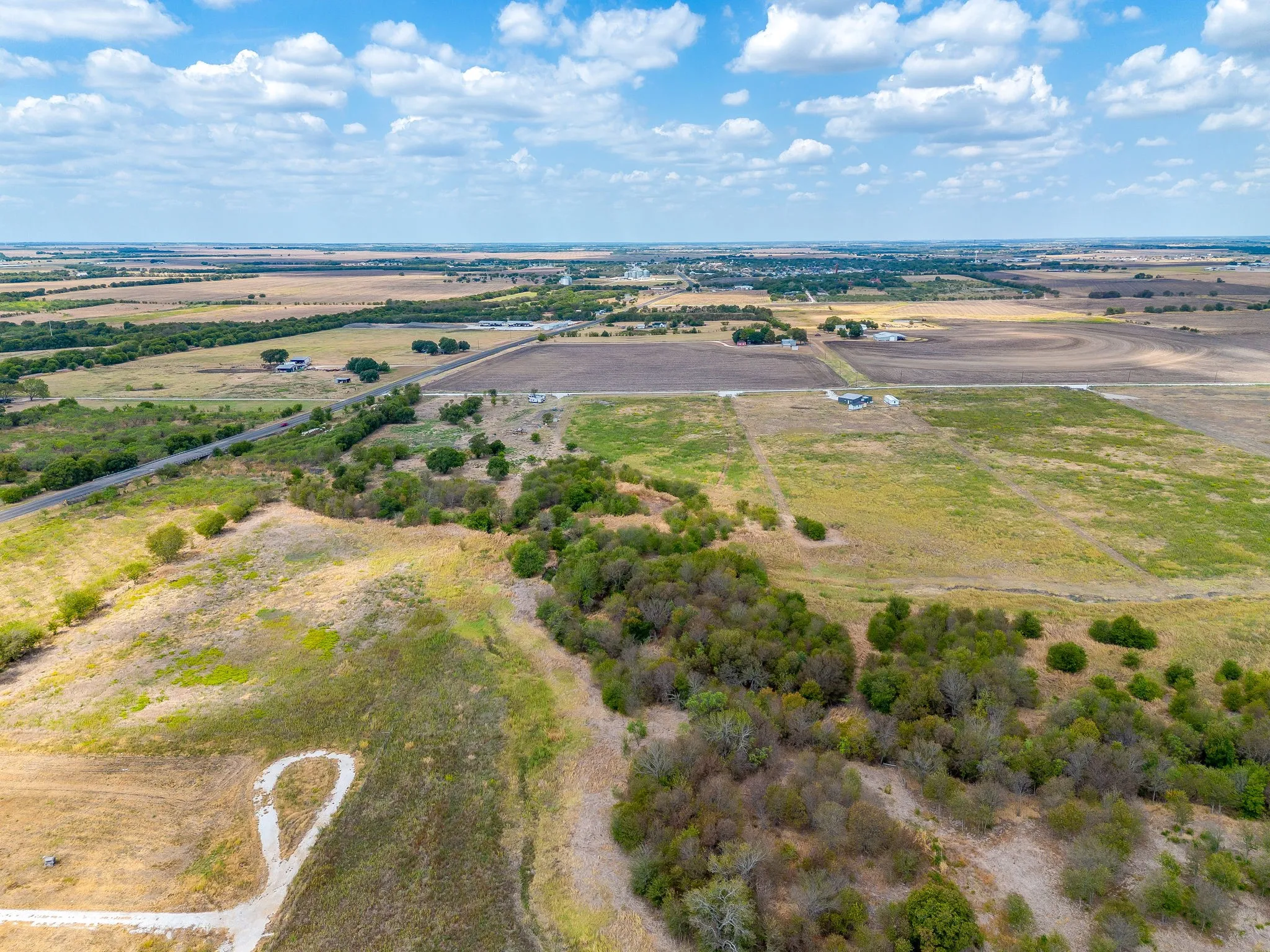 Ranch For Sale in Hill County , 1627 Hill County Road 4242 N, Itasca, Texas 76055, 0, 0, Garage spaces, 0 Sqft, built in 0, mls#21398678, Real Estate Agent in Itasca, Homes For Sale in Hill county, Homes For Sale in Itasca, Realtor in Itasca Texas, Real Estate Brokerage Independent Realty Texas, Luminita Cordes Realtor