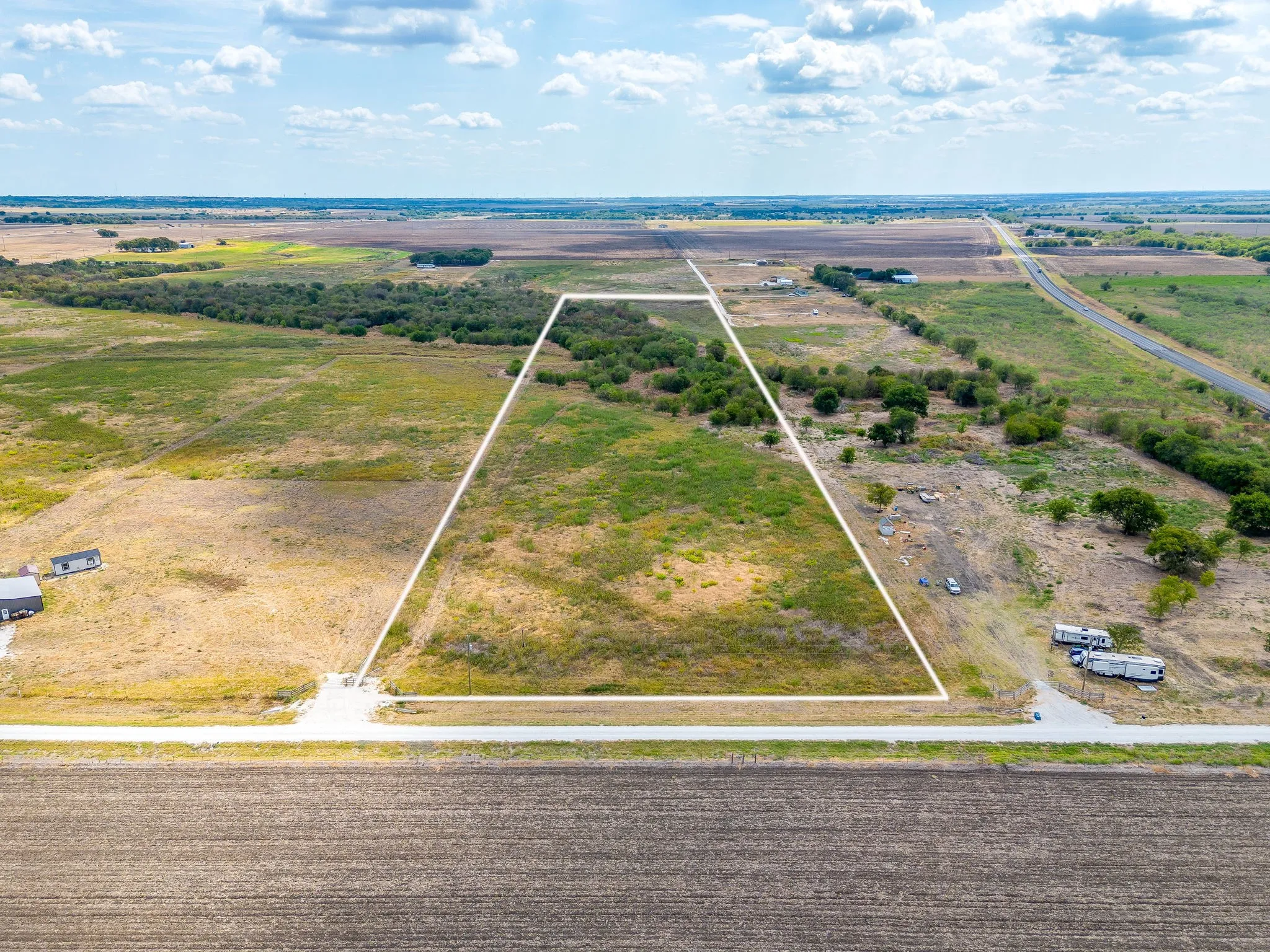 Ranch For Sale in Hill County , 1627 Hill County Road 4242 N, Itasca, Texas 76055, 0, 0, Garage spaces, 0 Sqft, built in 0, mls#21398678, Real Estate Agent in Itasca, Homes For Sale in Hill county, Homes For Sale in Itasca, Realtor in Itasca Texas, Real Estate Brokerage Independent Realty Texas, Luminita Cordes Realtor