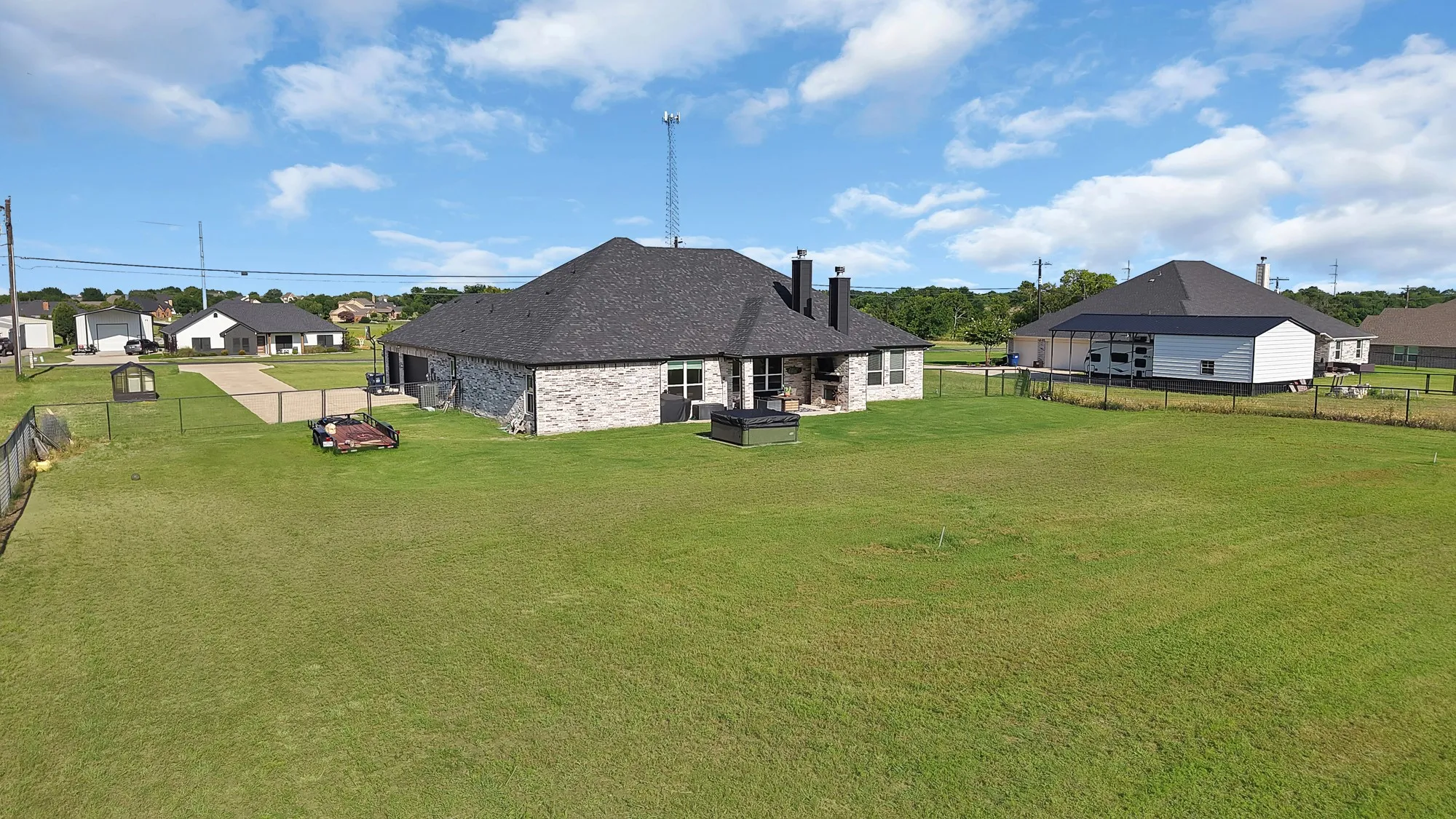 Single Family Residence For Sale in Grayson County , 259 Durning Road, Van Alstyne, Texas 75495, 4 Bedroom, 3 Bathroom, 3 Garage spaces, 3,066 Sqft, built in 2021, mls#21400953, Real Estate Agent in Van Alstyne, Homes For Sale in Grayson county, Homes For Sale in Van Alstyne, Realtor in Van Alstyne Texas, Real Estate Brokerage Independent Realty Texas, Luminita Cordes Realtor