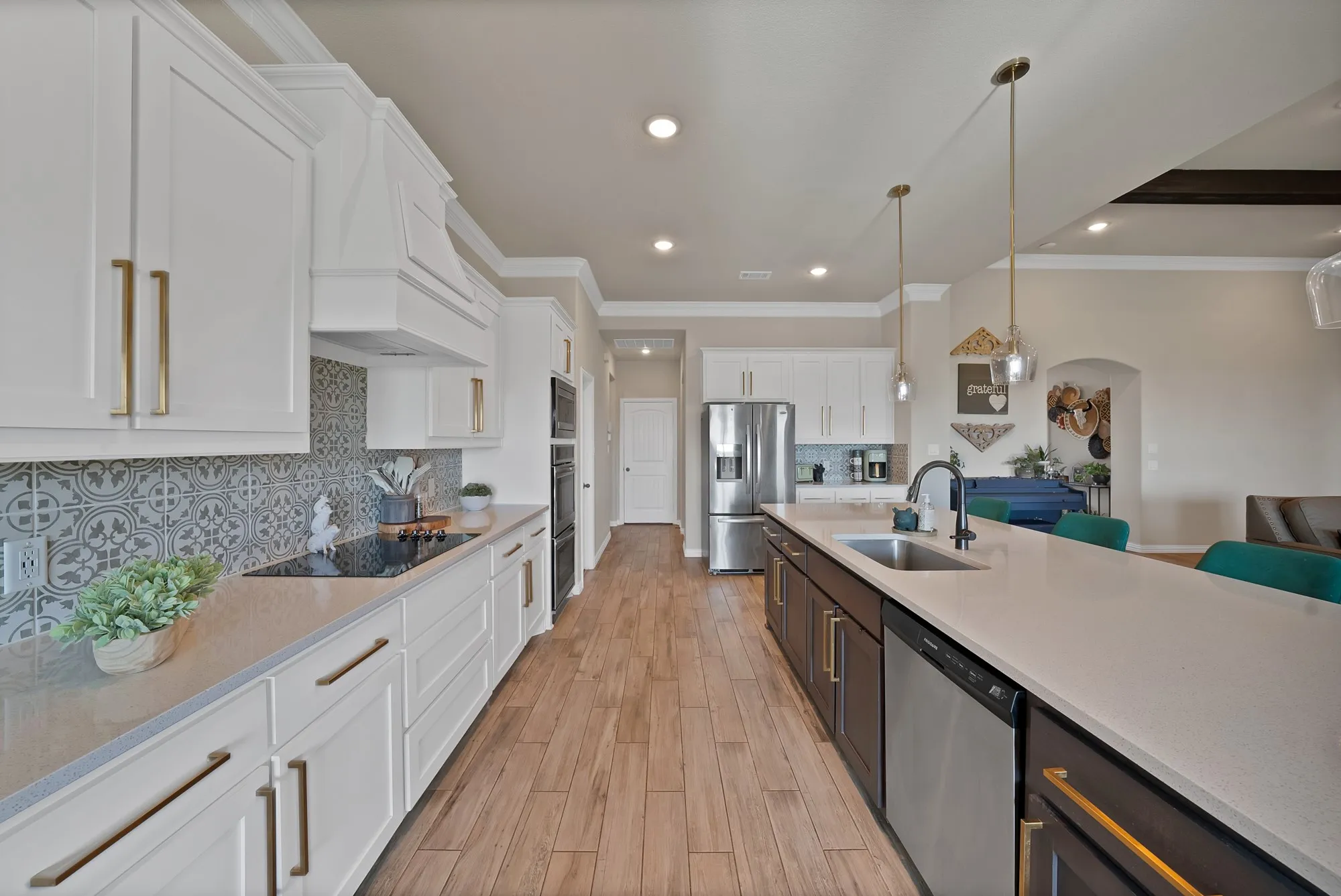 Single Family Residence For Sale in Grayson County , 259 Durning Road, Van Alstyne, Texas 75495, 4 Bedroom, 3 Bathroom, 3 Garage spaces, 3,066 Sqft, built in 2021, mls#21400953, Real Estate Agent in Van Alstyne, Homes For Sale in Grayson county, Homes For Sale in Van Alstyne, Realtor in Van Alstyne Texas, Real Estate Brokerage Independent Realty Texas, Luminita Cordes Realtor