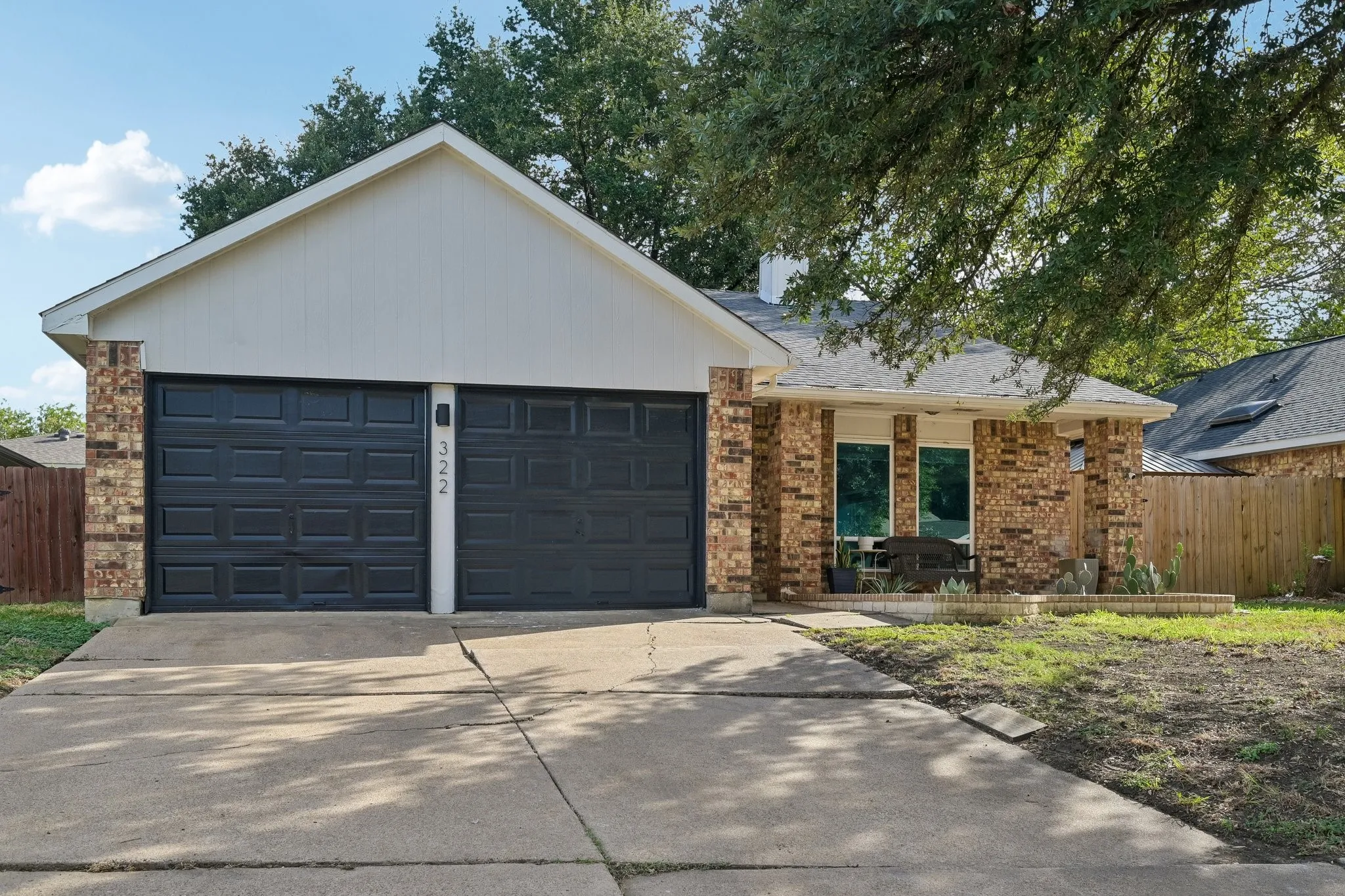 322 Valley Spring Dr.