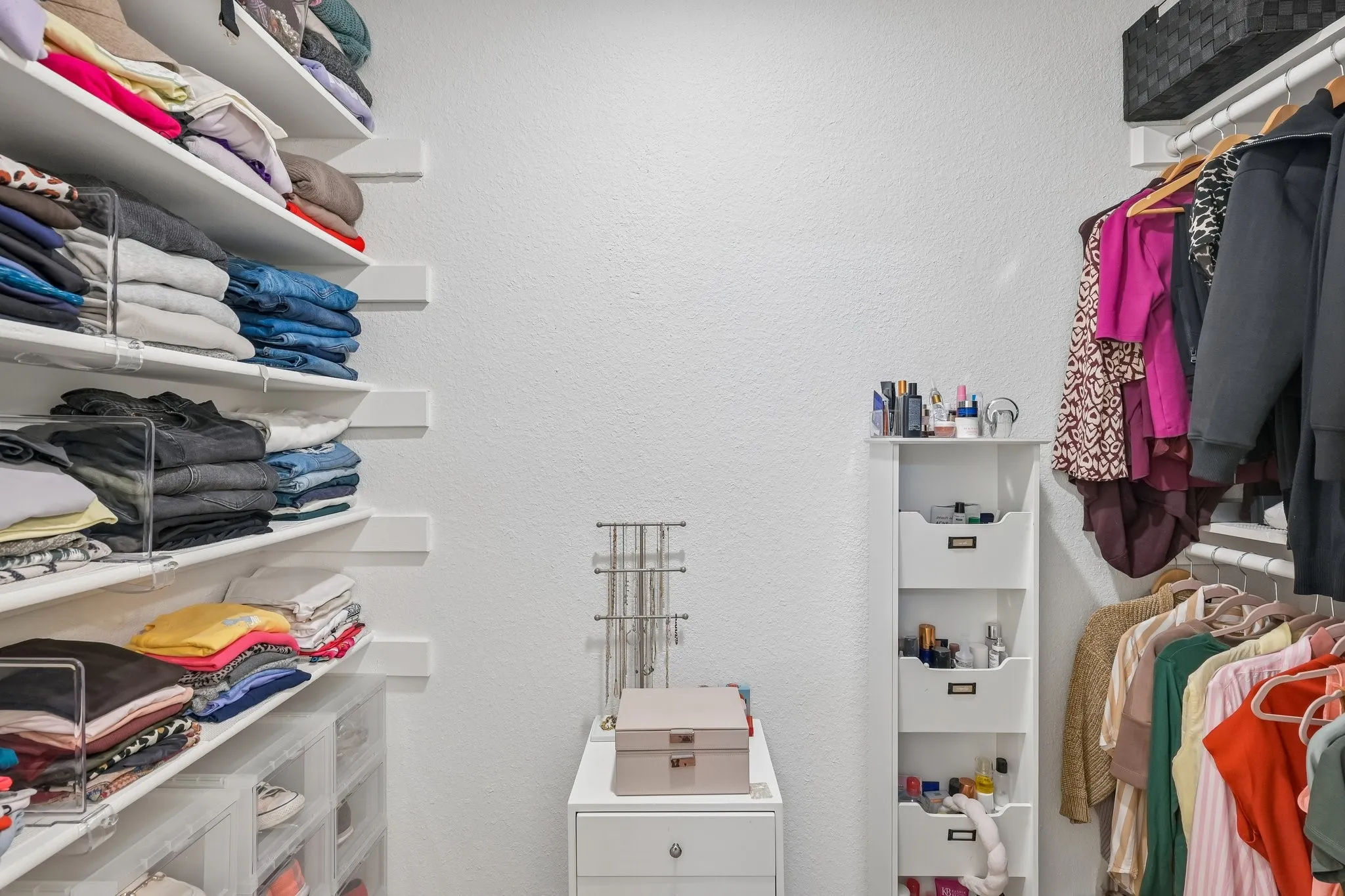 Primary bedroom closet