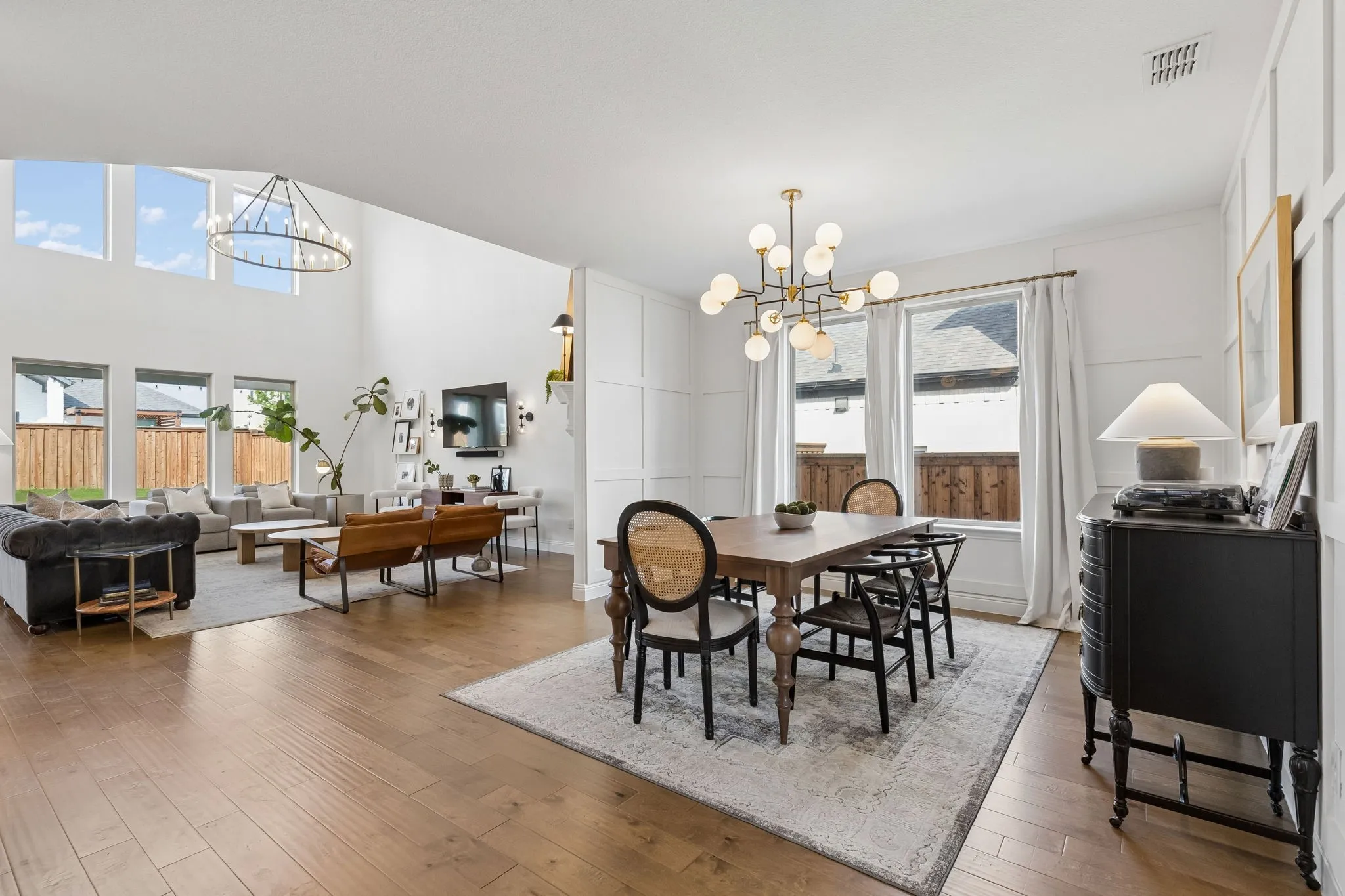 Single Family Residence For Sale in Denton County , 2622 Eucalyptus Road, Frisco, Texas 75033, 5 Bedroom, 6 Bathroom, 3 Garage spaces, 4,023 Sqft, built in 2020, mls#21399100, Real Estate Agent in Frisco, Homes For Sale in Denton county, Homes For Sale in Frisco, Realtor in Frisco Texas, Real Estate Brokerage Independent Realty Texas, Luminita Cordes Realtor