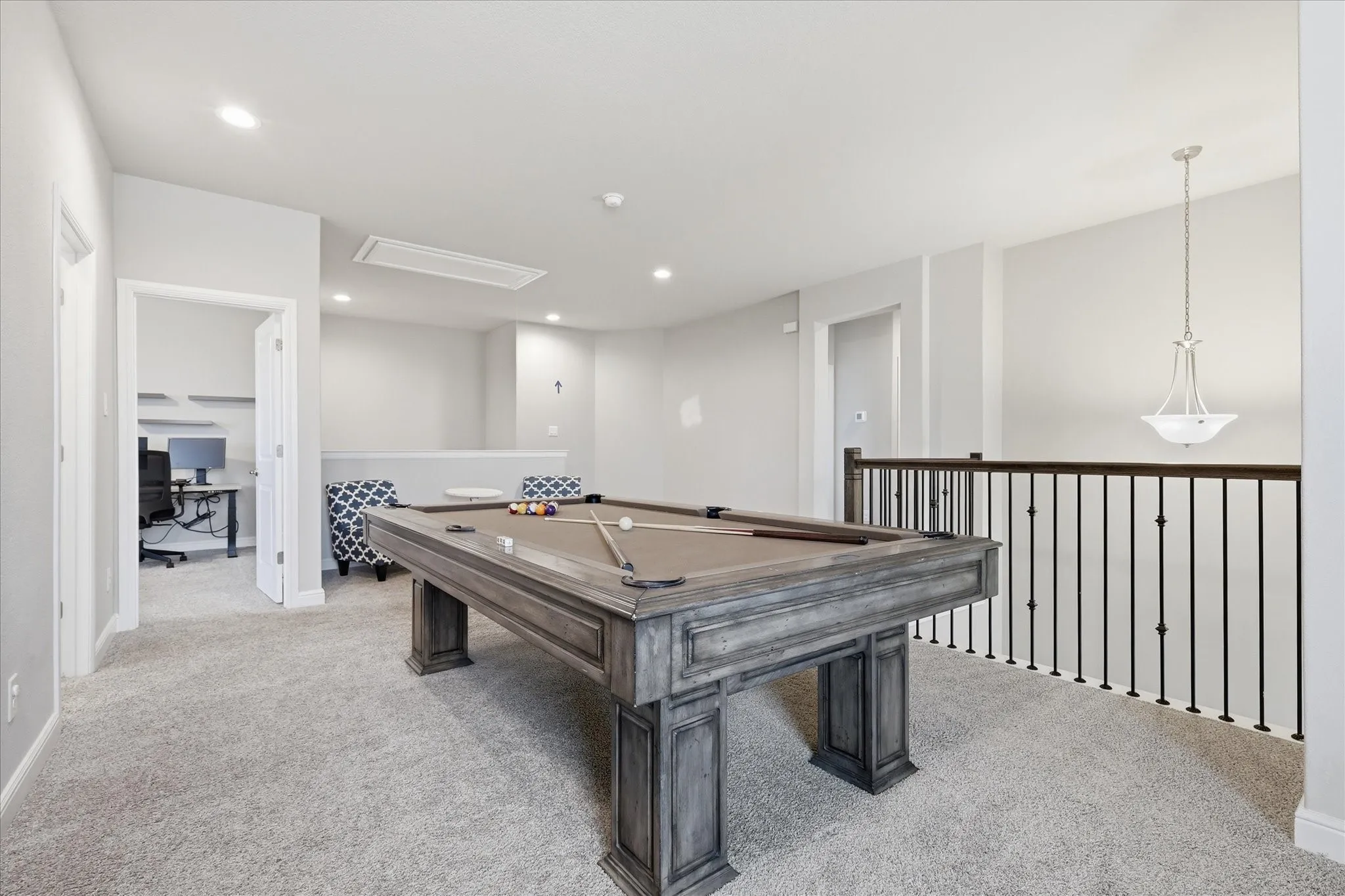 Single Family Residence For Sale in Denton County , 1617 Longspur Drive, Northlake, Texas 76226, 5 Bedroom, 4 Bathroom, 2 Garage spaces, 2,782 Sqft, built in 2022, mls#21400273, Real Estate Agent in Northlake, Homes For Sale in Denton county, Homes For Sale in Northlake, Realtor in Northlake Texas, Real Estate Brokerage Independent Realty Texas, Luminita Cordes Realtor