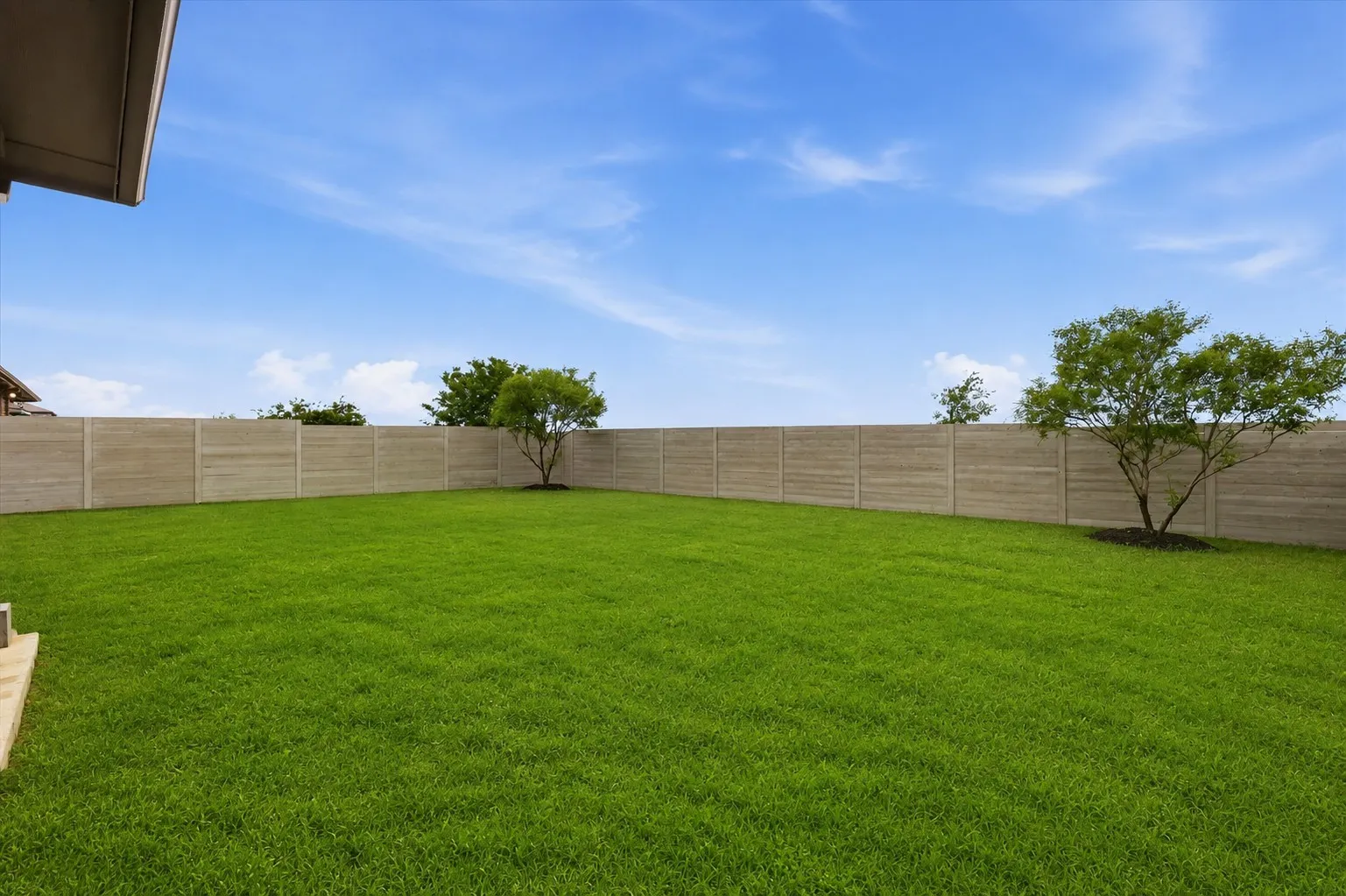 Single Family Residence For Sale in Denton County , 1617 Longspur Drive, Northlake, Texas 76226, 5 Bedroom, 4 Bathroom, 2 Garage spaces, 2,782 Sqft, built in 2022, mls#21400273, Real Estate Agent in Northlake, Homes For Sale in Denton county, Homes For Sale in Northlake, Realtor in Northlake Texas, Real Estate Brokerage Independent Realty Texas, Luminita Cordes Realtor