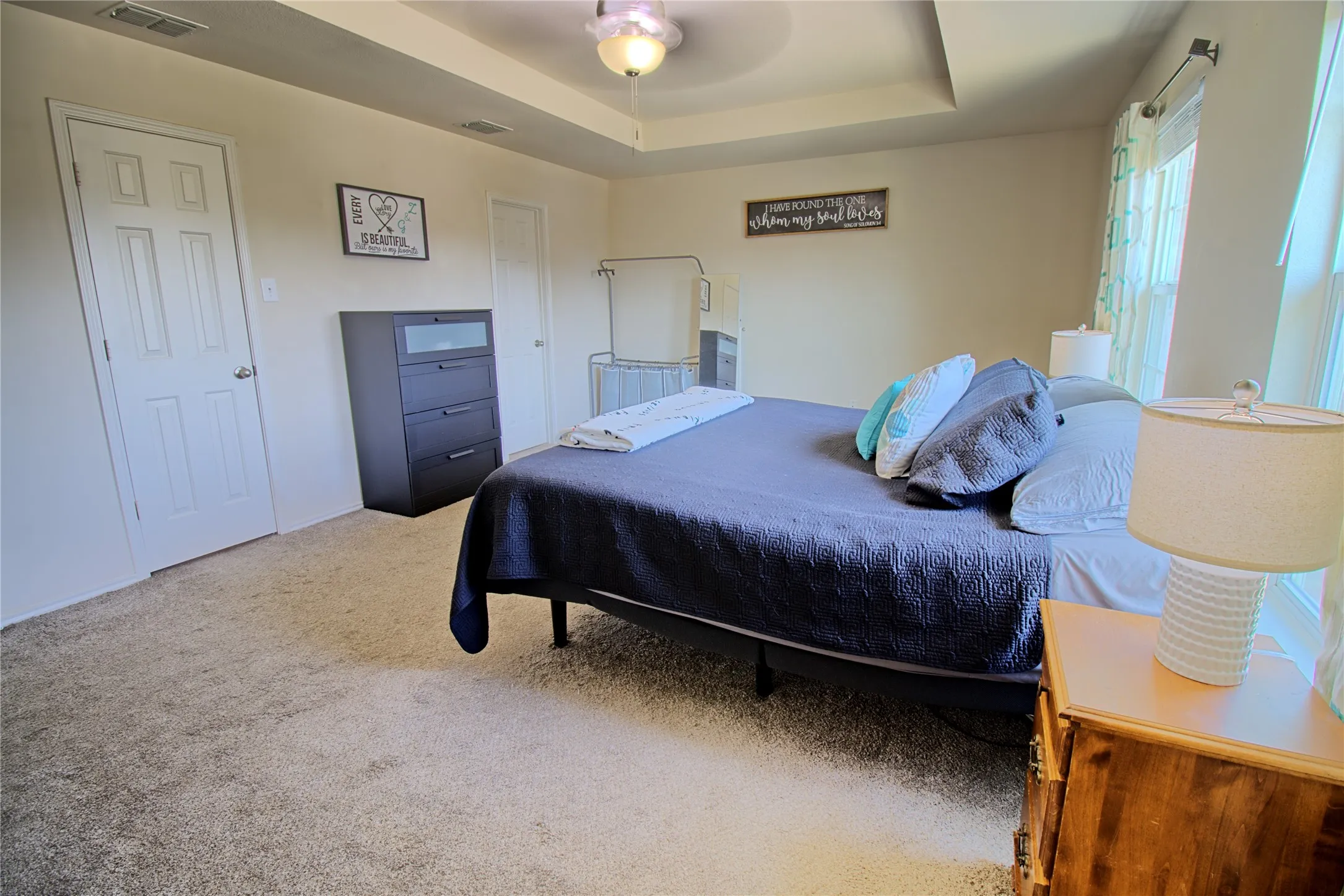 Single Family Residence For Sale in Johnson County , 1312 Gayle Street, Burleson, Texas 76028, 3 Bedroom, 3 Bathroom, 2 Garage spaces, 2,172 Sqft, built in 2007, mls#21399647, Real Estate Agent in Burleson, Homes For Sale in Johnson county, Homes For Sale in Burleson, Realtor in Burleson Texas, Real Estate Brokerage Independent Realty Texas, Luminita Cordes Realtor