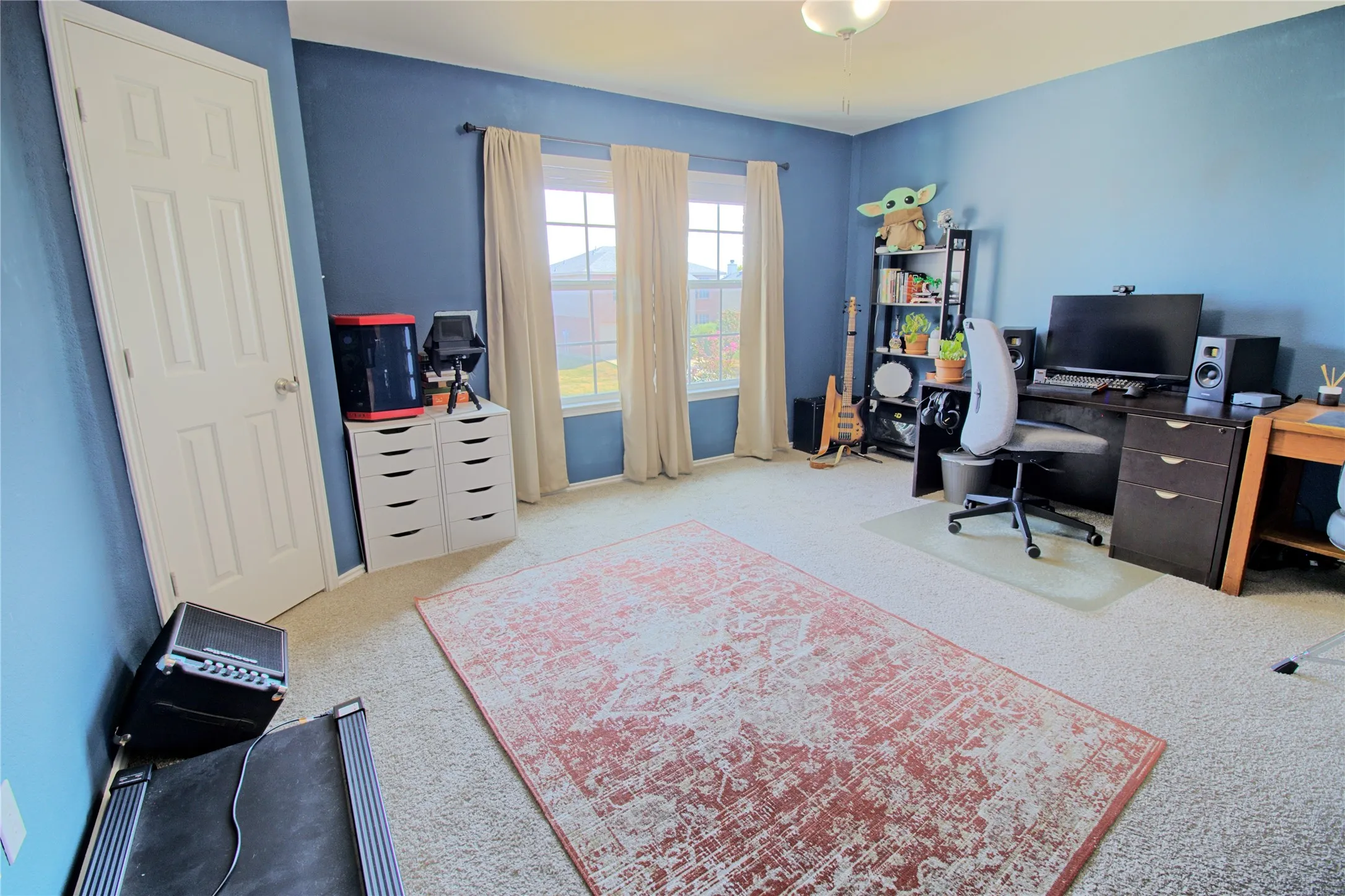 Single Family Residence For Sale in Johnson County , 1312 Gayle Street, Burleson, Texas 76028, 3 Bedroom, 3 Bathroom, 2 Garage spaces, 2,172 Sqft, built in 2007, mls#21399647, Real Estate Agent in Burleson, Homes For Sale in Johnson county, Homes For Sale in Burleson, Realtor in Burleson Texas, Real Estate Brokerage Independent Realty Texas, Luminita Cordes Realtor