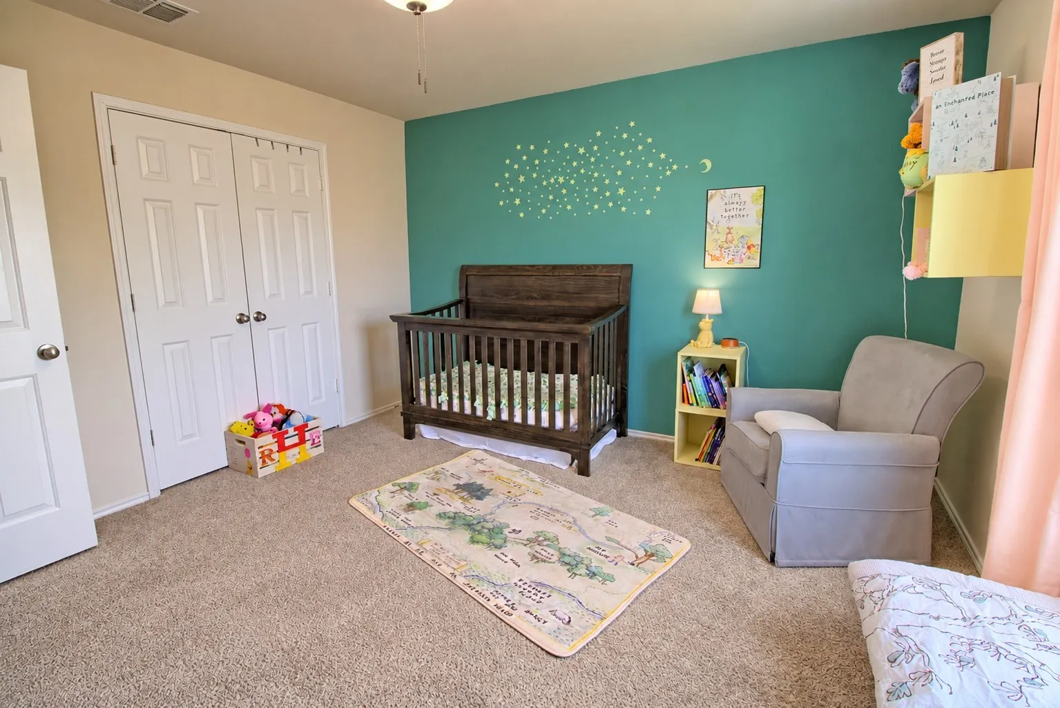 Single Family Residence For Sale in Johnson County , 1312 Gayle Street, Burleson, Texas 76028, 3 Bedroom, 3 Bathroom, 2 Garage spaces, 2,172 Sqft, built in 2007, mls#21399647, Real Estate Agent in Burleson, Homes For Sale in Johnson county, Homes For Sale in Burleson, Realtor in Burleson Texas, Real Estate Brokerage Independent Realty Texas, Luminita Cordes Realtor