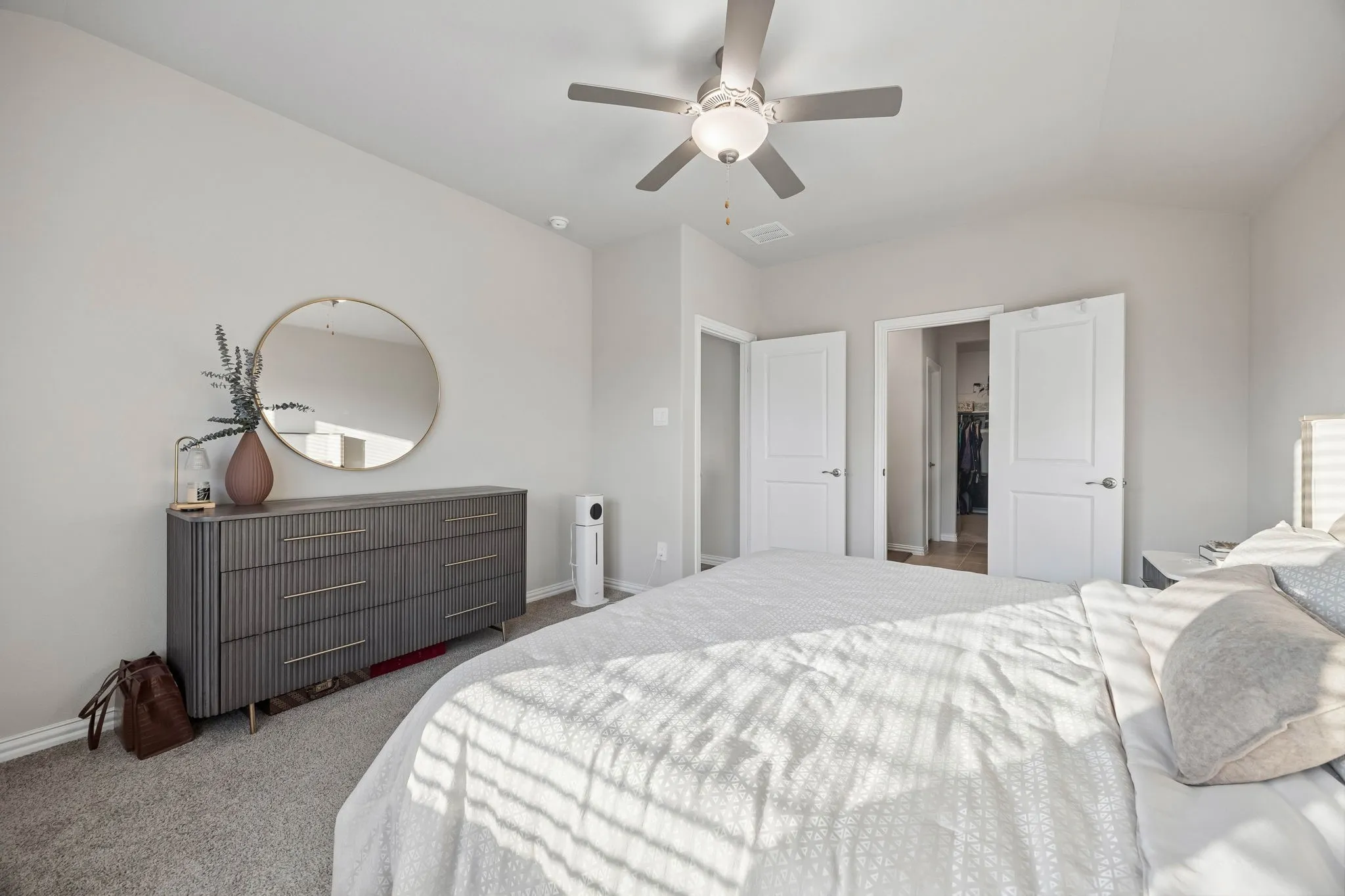 Single Family Residence For Rent in Kaufman County , 2255 Cliff Springs Drive, Forney, Texas 75126, 4 Bedroom, 2 Bathroom, 2 Garage spaces, 1,724 Sqft, built in 2023, mls#21398915, Real Estate Agent in Forney, Homes For Rent in Kaufman county, Homes For Rent in Forney, Realtor in Forney Texas, Real Estate Brokerage Independent Realty Texas, Luminita Cordes Realtor