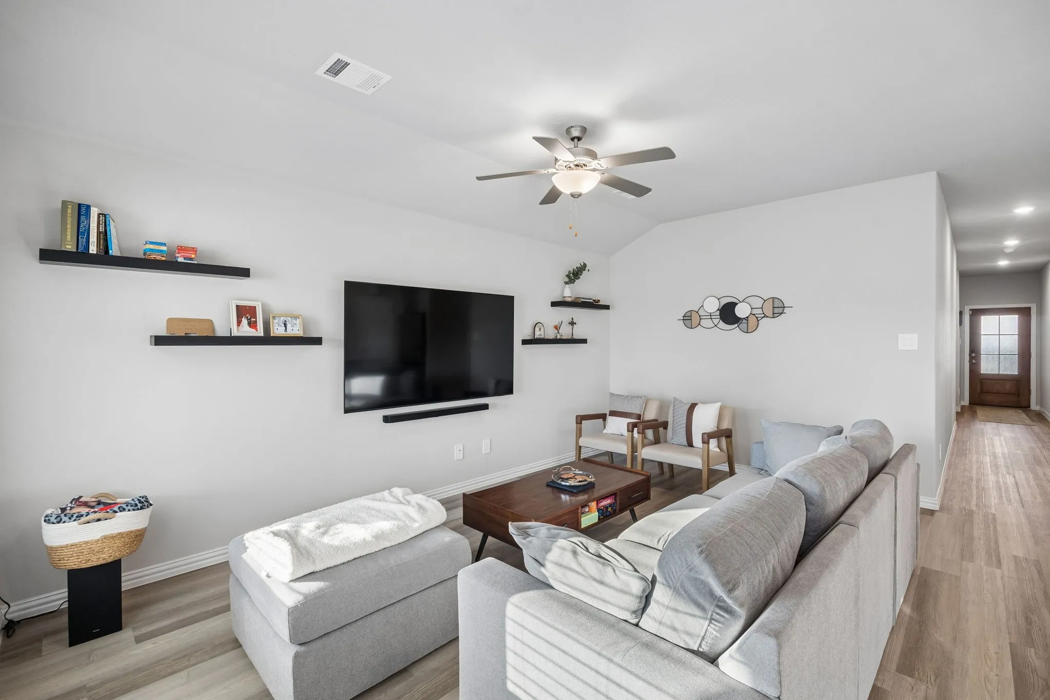 Single Family Residence For Rent in Kaufman County , 2255 Cliff Springs Drive, Forney, Texas 75126, 4 Bedroom, 2 Bathroom, 2 Garage spaces, 1,724 Sqft, built in 2023, mls#21398915, Real Estate Agent in Forney, Homes For Rent in Kaufman county, Homes For Rent in Forney, Realtor in Forney Texas, Real Estate Brokerage Independent Realty Texas, Luminita Cordes Realtor