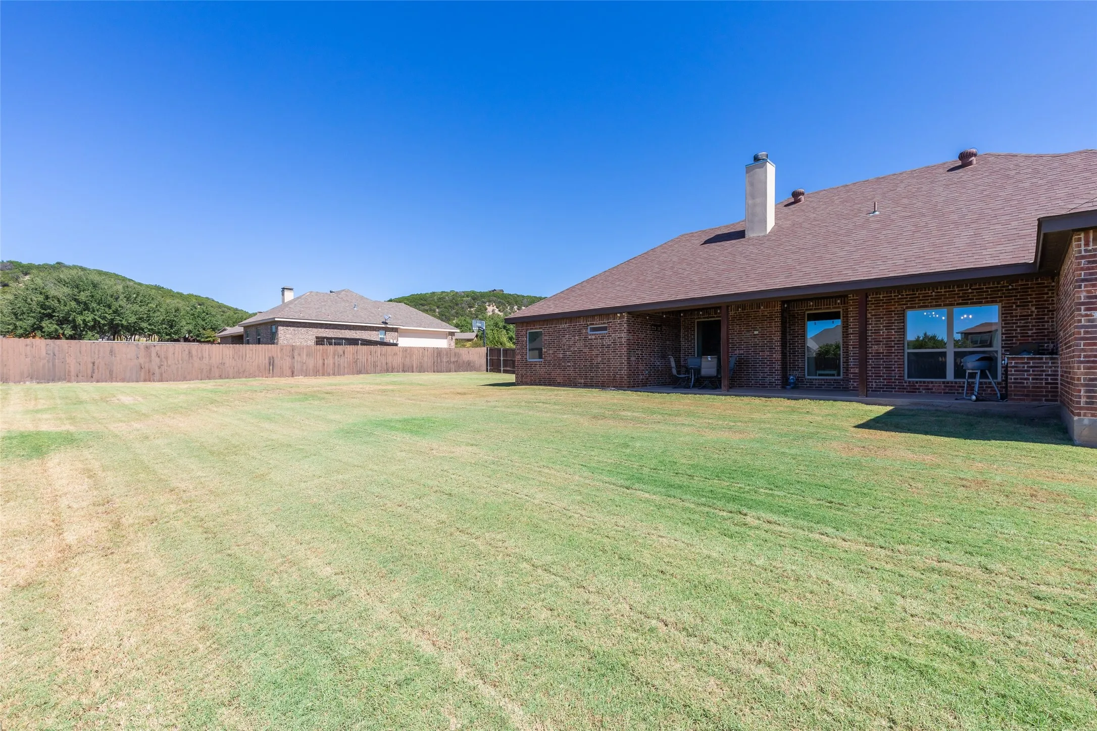 Single Family Residence For Sale in Taylor County , 110 Lindley Court, Tuscola, Texas 79562, 4 Bedroom, 2 Bathroom, 2 Garage spaces, 2,202 Sqft, built in 2015, mls#21400799, Real Estate Agent in Tuscola, Homes For Sale in Taylor county, Homes For Sale in Tuscola, Realtor in Tuscola Texas, Real Estate Brokerage Independent Realty Texas, Luminita Cordes Realtor