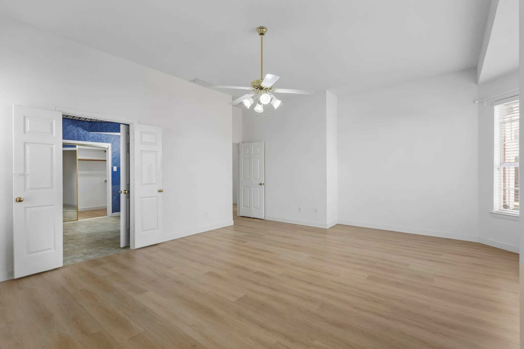 Single Family Residence For Rent in Dallas County , 4227 Adam Drive, Grand Prairie, Texas 75052, 5 Bedroom, 3 Bathroom, 2 Garage spaces, 3,325 Sqft, built in 1999, mls#21401350, Real Estate Agent in Grand Prairie, Homes For Rent in Dallas county, Homes For Rent in Grand Prairie, Realtor in Grand Prairie Texas, Real Estate Brokerage Independent Realty Texas, Luminita Cordes Realtor