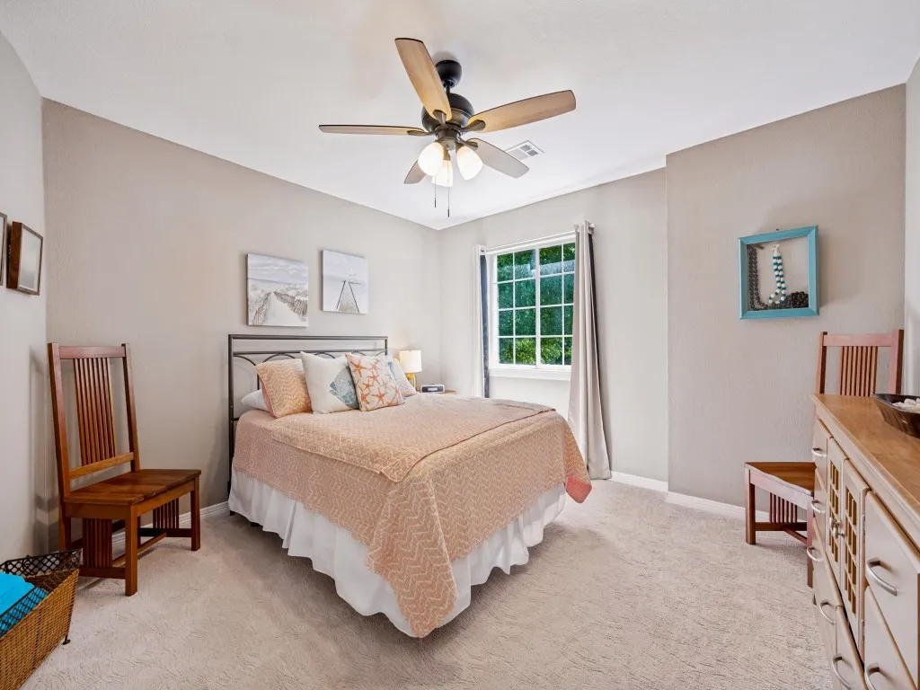 Single Family Residence For Sale in Collin County , 5100 Arbor Hollow Drive, Mc Kinney, Texas 75072, 4 Bedroom, 3 Bathroom, 3 Garage spaces, 2,868 Sqft, built in 1999, mls#21401354, Real Estate Agent in Mc Kinney, Homes For Sale in Collin county, Homes For Sale in Mc Kinney, Realtor in Mc Kinney Texas, Real Estate Brokerage Independent Realty Texas, Luminita Cordes Realtor