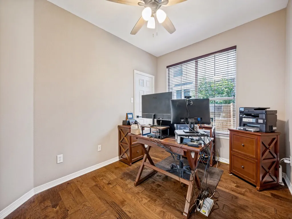 Single Family Residence For Sale in Collin County , 5100 Arbor Hollow Drive, Mc Kinney, Texas 75072, 4 Bedroom, 3 Bathroom, 3 Garage spaces, 2,868 Sqft, built in 1999, mls#21401354, Real Estate Agent in Mc Kinney, Homes For Sale in Collin county, Homes For Sale in Mc Kinney, Realtor in Mc Kinney Texas, Real Estate Brokerage Independent Realty Texas, Luminita Cordes Realtor