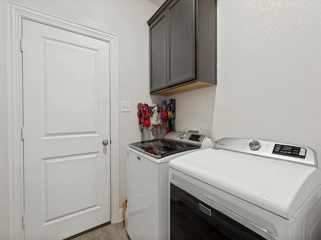 Single Family Residence For Sale in Collin County , 1206 Freestone Drive, Melissa, Texas 75454, 3 Bedroom, 2 Bathroom, 2 Garage spaces, 1,699 Sqft, built in 2020, mls#21401311, Real Estate Agent in Melissa, Homes For Sale in Collin county, Homes For Sale in Melissa, Realtor in Melissa Texas, Real Estate Brokerage Independent Realty Texas, Luminita Cordes Realtor
