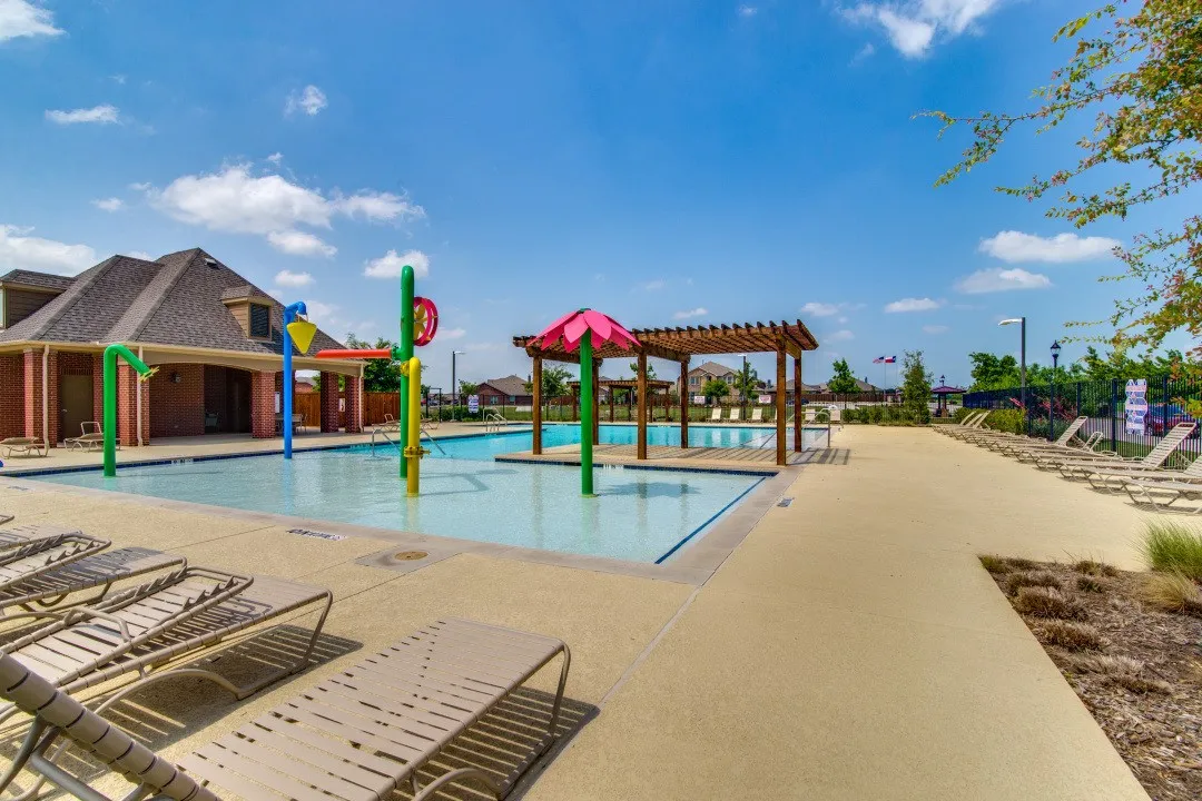 Single Family Residence For Sale in Collin County , 1206 Freestone Drive, Melissa, Texas 75454, 3 Bedroom, 2 Bathroom, 2 Garage spaces, 1,699 Sqft, built in 2020, mls#21401311, Real Estate Agent in Melissa, Homes For Sale in Collin county, Homes For Sale in Melissa, Realtor in Melissa Texas, Real Estate Brokerage Independent Realty Texas, Luminita Cordes Realtor