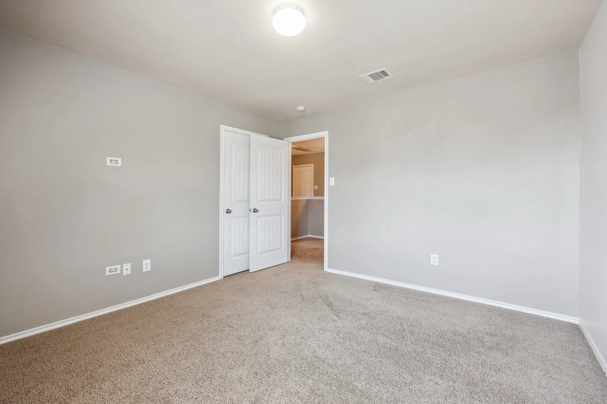Single Family Residence For Rent in Kaufman County , 1180 Wentworth Way, Forney, Texas 75126, 4 Bedroom, 3 Bathroom, 2 Garage spaces, 2,096 Sqft, built in 2017, mls#21395065, Real Estate Agent in Forney, Homes For Rent in Kaufman county, Homes For Rent in Forney, Realtor in Forney Texas, Real Estate Brokerage Independent Realty Texas, Luminita Cordes Realtor