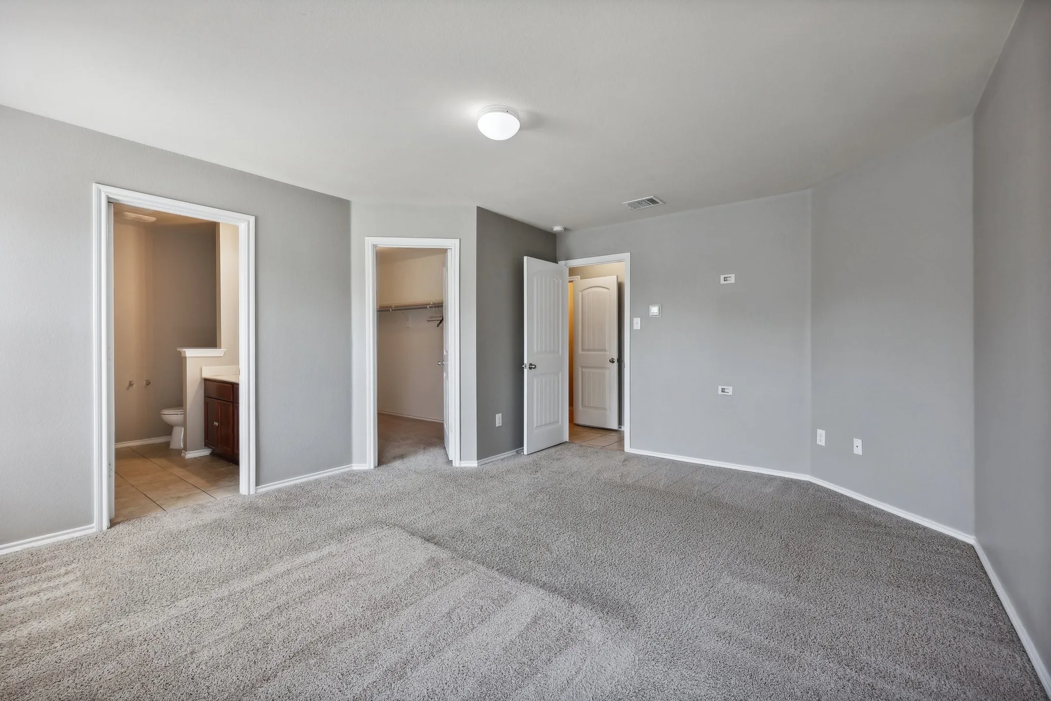 Single Family Residence For Rent in Kaufman County , 1180 Wentworth Way, Forney, Texas 75126, 4 Bedroom, 3 Bathroom, 2 Garage spaces, 2,096 Sqft, built in 2017, mls#21395065, Real Estate Agent in Forney, Homes For Rent in Kaufman county, Homes For Rent in Forney, Realtor in Forney Texas, Real Estate Brokerage Independent Realty Texas, Luminita Cordes Realtor
