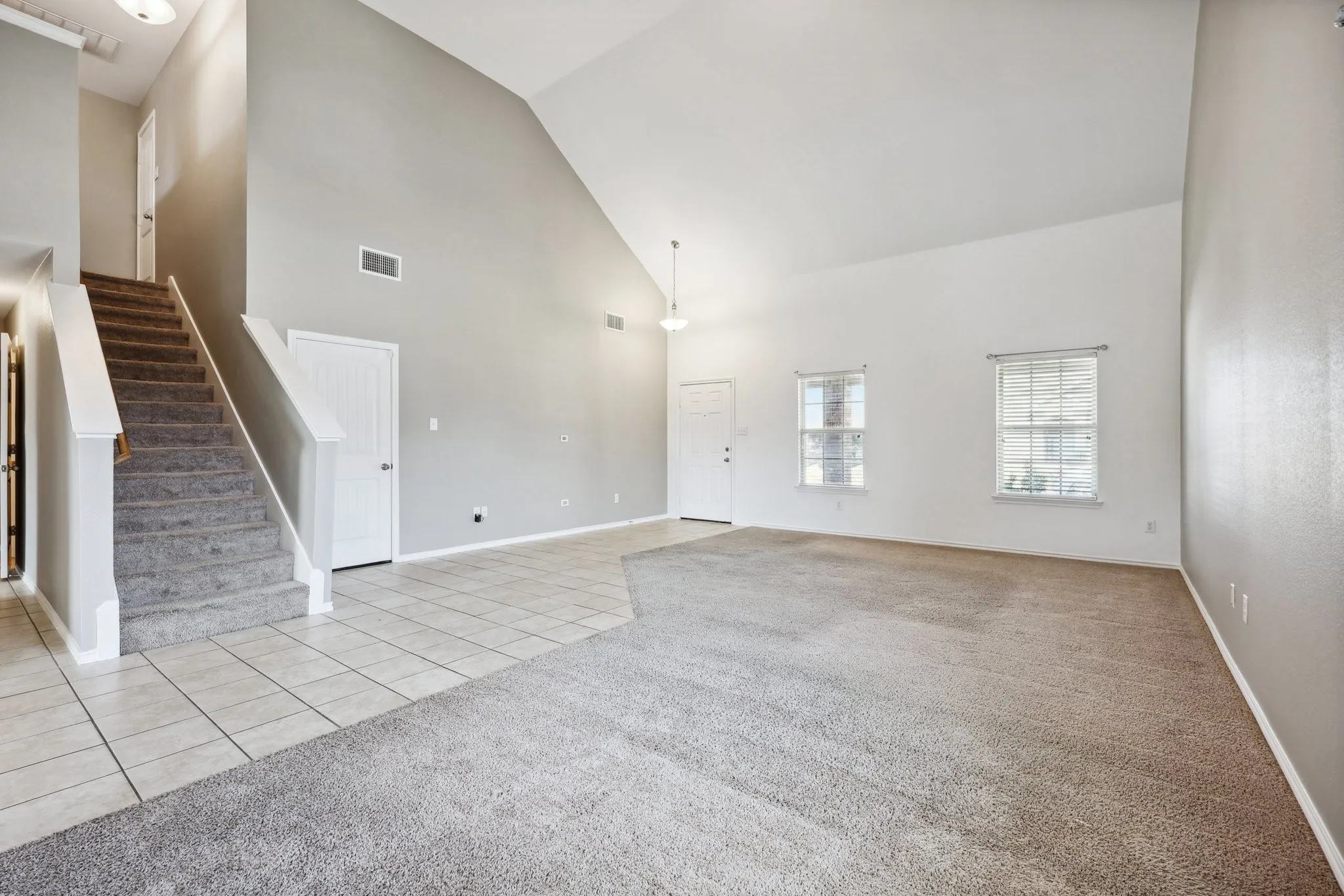 Single Family Residence For Rent in Kaufman County , 1180 Wentworth Way, Forney, Texas 75126, 4 Bedroom, 3 Bathroom, 2 Garage spaces, 2,096 Sqft, built in 2017, mls#21395065, Real Estate Agent in Forney, Homes For Rent in Kaufman county, Homes For Rent in Forney, Realtor in Forney Texas, Real Estate Brokerage Independent Realty Texas, Luminita Cordes Realtor
