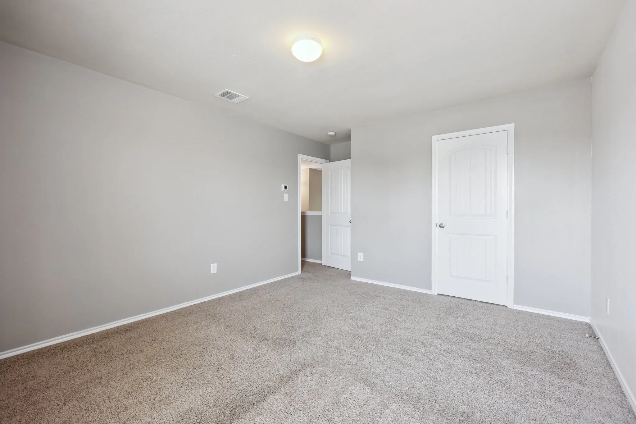 Single Family Residence For Rent in Kaufman County , 1180 Wentworth Way, Forney, Texas 75126, 4 Bedroom, 3 Bathroom, 2 Garage spaces, 2,096 Sqft, built in 2017, mls#21395065, Real Estate Agent in Forney, Homes For Rent in Kaufman county, Homes For Rent in Forney, Realtor in Forney Texas, Real Estate Brokerage Independent Realty Texas, Luminita Cordes Realtor