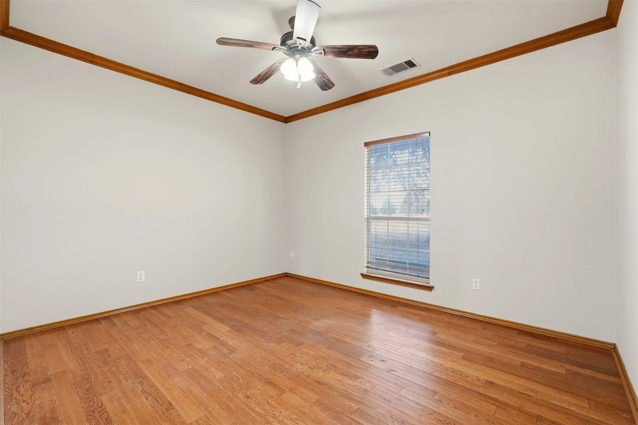 Single Family Residence For Rent in Rockwall County , 2661 Epps Road, Royse City, Texas 75189, 4 Bedroom, 4 Bathroom, 2 Garage spaces, 3,073 Sqft, built in 1997, mls#21400968, Real Estate Agent in Royse City, Homes For Rent in Rockwall county, Homes For Rent in Royse City, Realtor in Royse City Texas, Real Estate Brokerage Independent Realty Texas, Luminita Cordes Realtor