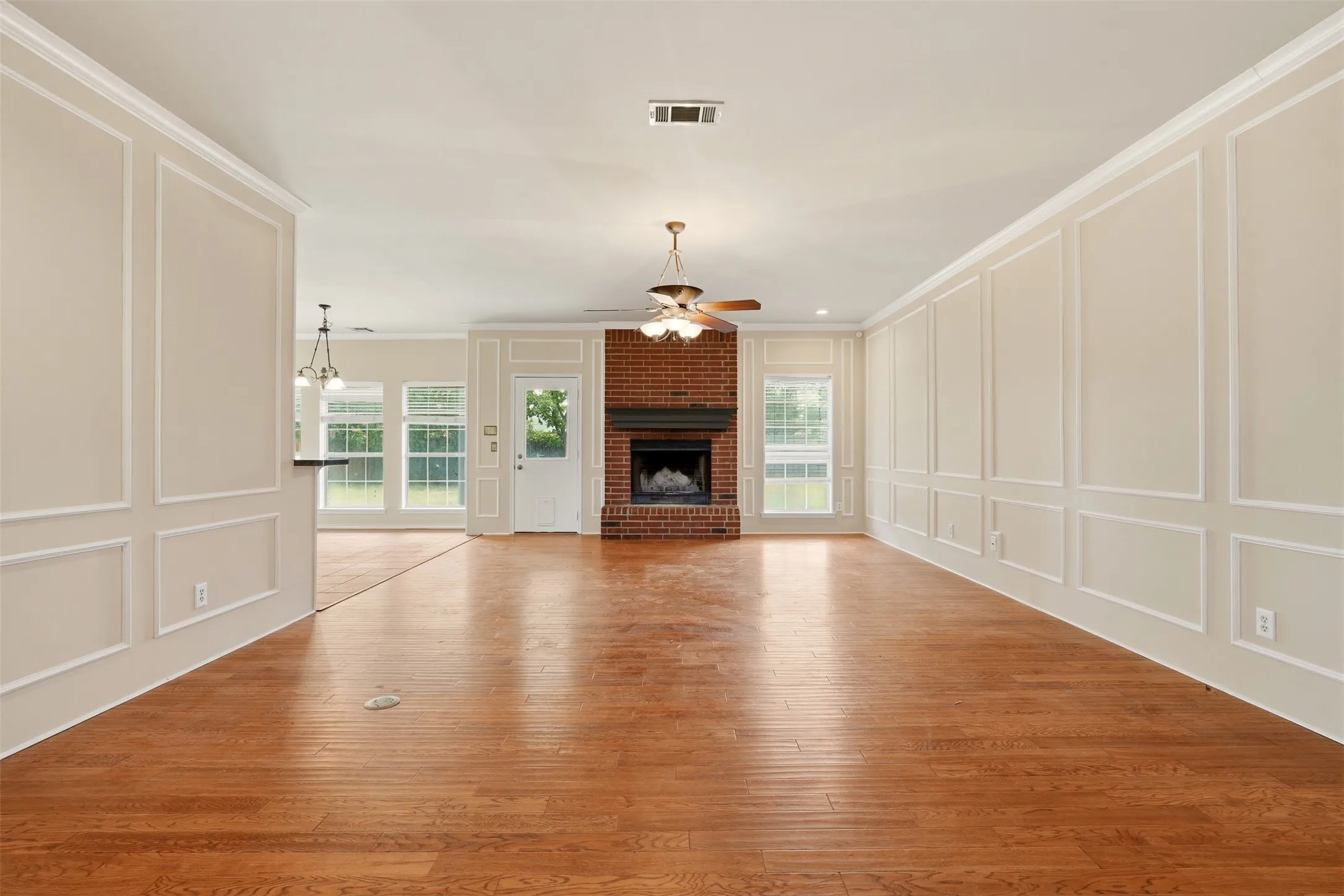 Single Family Residence For Rent in Rockwall County , 2661 Epps Road, Royse City, Texas 75189, 4 Bedroom, 4 Bathroom, 2 Garage spaces, 3,073 Sqft, built in 1997, mls#21400968, Real Estate Agent in Royse City, Homes For Rent in Rockwall county, Homes For Rent in Royse City, Realtor in Royse City Texas, Real Estate Brokerage Independent Realty Texas, Luminita Cordes Realtor
