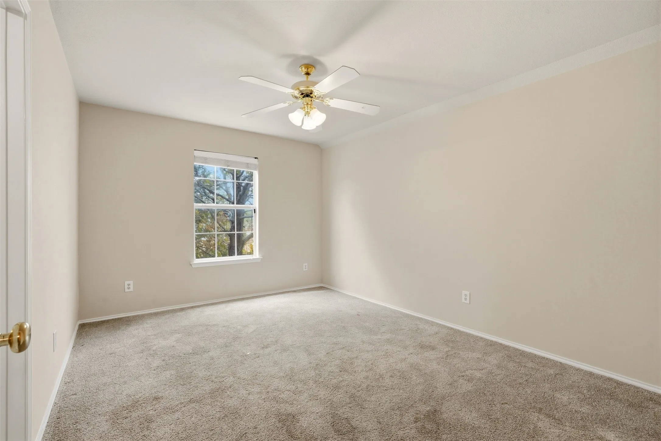 Single Family Residence For Rent in Rockwall County , 2661 Epps Road, Royse City, Texas 75189, 4 Bedroom, 4 Bathroom, 2 Garage spaces, 3,073 Sqft, built in 1997, mls#21400968, Real Estate Agent in Royse City, Homes For Rent in Rockwall county, Homes For Rent in Royse City, Realtor in Royse City Texas, Real Estate Brokerage Independent Realty Texas, Luminita Cordes Realtor