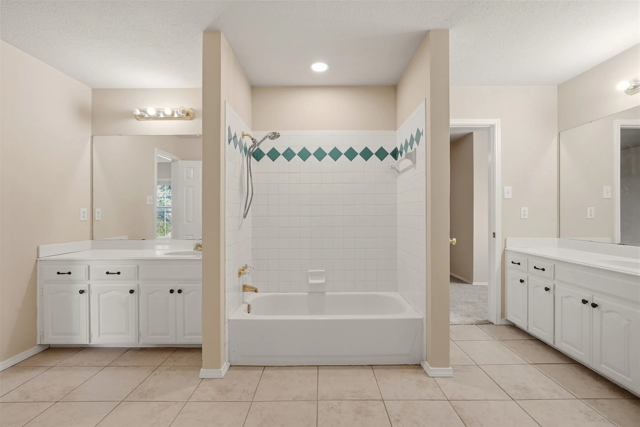 Single Family Residence For Rent in Rockwall County , 2661 Epps Road, Royse City, Texas 75189, 4 Bedroom, 4 Bathroom, 2 Garage spaces, 3,073 Sqft, built in 1997, mls#21400968, Real Estate Agent in Royse City, Homes For Rent in Rockwall county, Homes For Rent in Royse City, Realtor in Royse City Texas, Real Estate Brokerage Independent Realty Texas, Luminita Cordes Realtor
