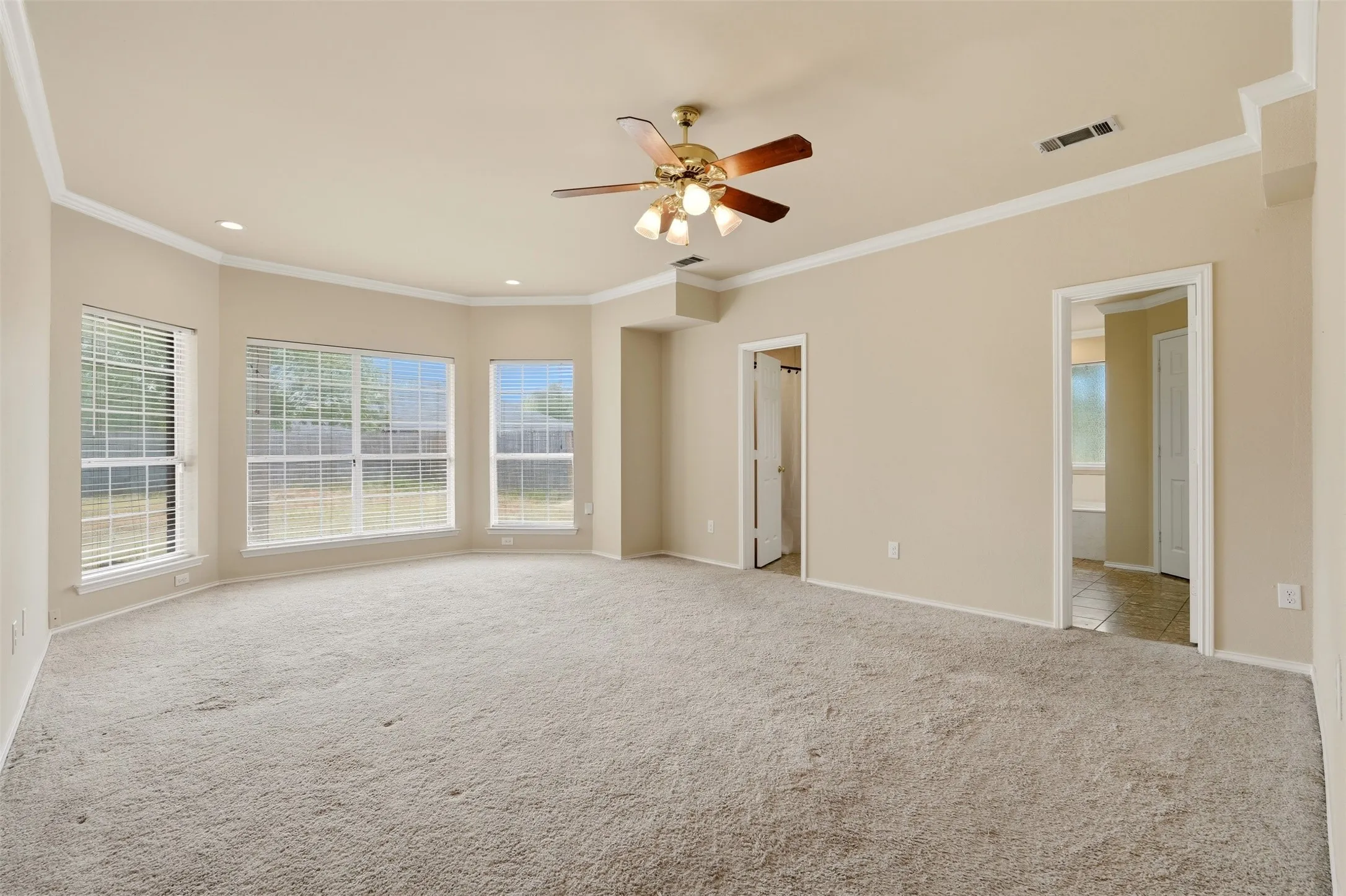 Single Family Residence For Rent in Rockwall County , 2661 Epps Road, Royse City, Texas 75189, 4 Bedroom, 4 Bathroom, 2 Garage spaces, 3,073 Sqft, built in 1997, mls#21400968, Real Estate Agent in Royse City, Homes For Rent in Rockwall county, Homes For Rent in Royse City, Realtor in Royse City Texas, Real Estate Brokerage Independent Realty Texas, Luminita Cordes Realtor