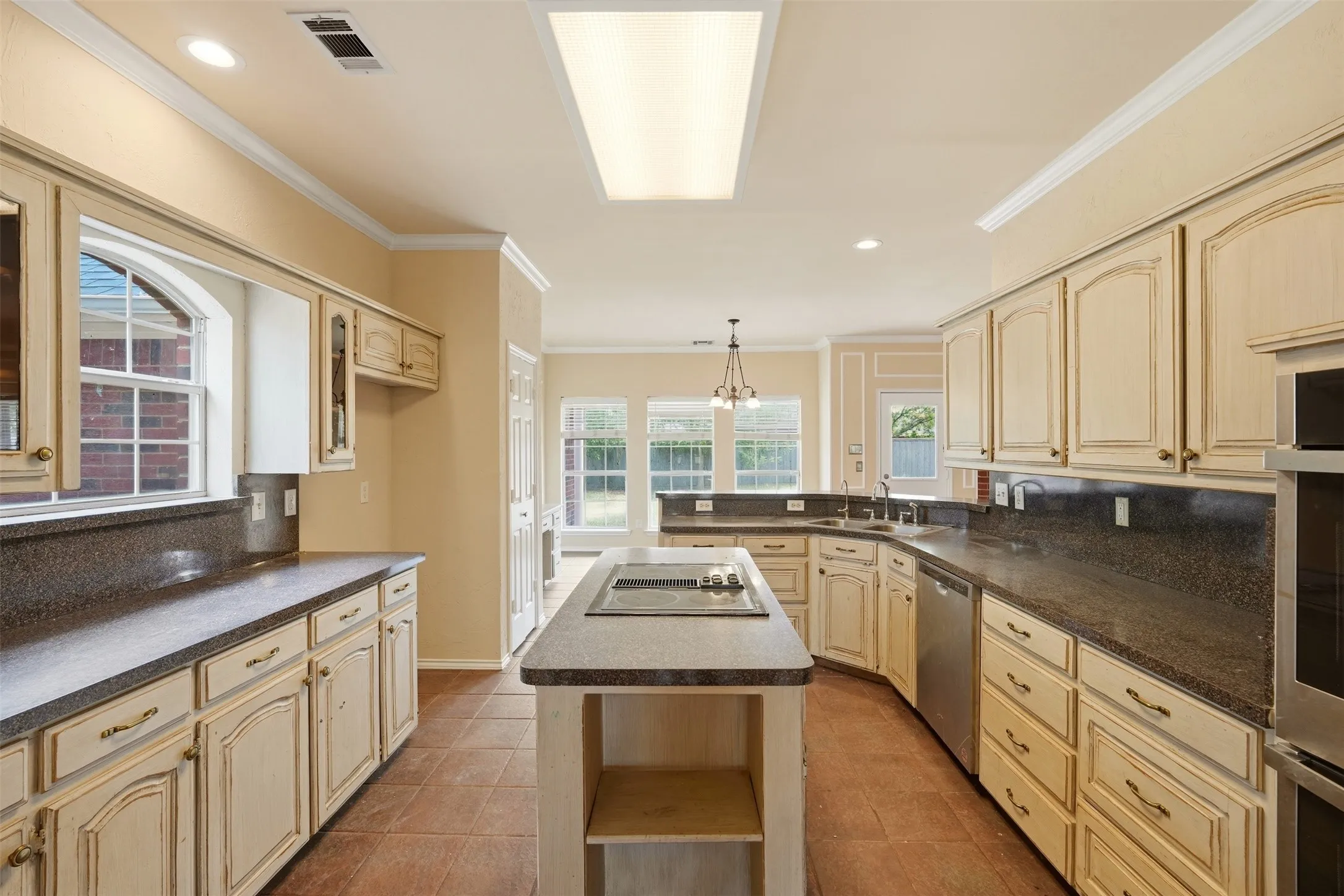 Single Family Residence For Rent in Rockwall County , 2661 Epps Road, Royse City, Texas 75189, 4 Bedroom, 4 Bathroom, 2 Garage spaces, 3,073 Sqft, built in 1997, mls#21400968, Real Estate Agent in Royse City, Homes For Rent in Rockwall county, Homes For Rent in Royse City, Realtor in Royse City Texas, Real Estate Brokerage Independent Realty Texas, Luminita Cordes Realtor