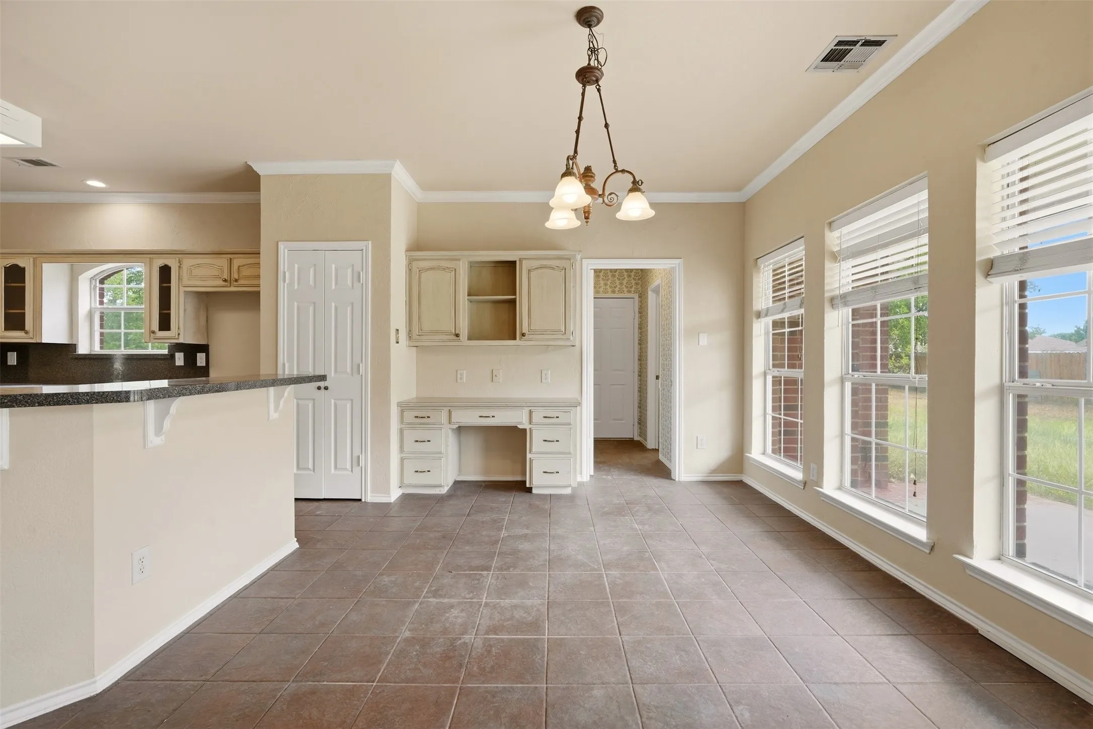 Single Family Residence For Rent in Rockwall County , 2661 Epps Road, Royse City, Texas 75189, 4 Bedroom, 4 Bathroom, 2 Garage spaces, 3,073 Sqft, built in 1997, mls#21400968, Real Estate Agent in Royse City, Homes For Rent in Rockwall county, Homes For Rent in Royse City, Realtor in Royse City Texas, Real Estate Brokerage Independent Realty Texas, Luminita Cordes Realtor