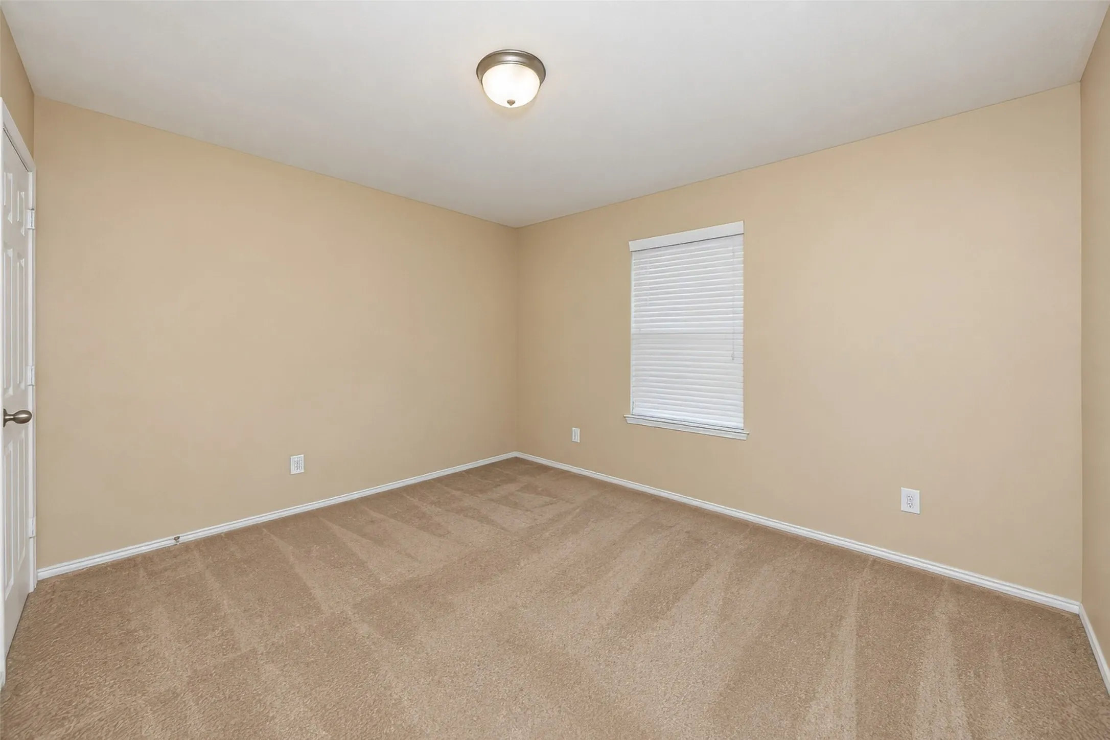 Single Family Residence For Rent in Tarrant County , 3208 Brixton Drive, Fort Worth, Texas 76137, 3 Bedroom, 2 Bathroom, 2 Garage spaces, 1,695 Sqft, built in 2011, mls#21375141, Real Estate Agent in Fort Worth, Homes For Rent in Tarrant county, Homes For Rent in Fort Worth, Realtor in Fort Worth Texas, Real Estate Brokerage Independent Realty Texas, Luminita Cordes Realtor