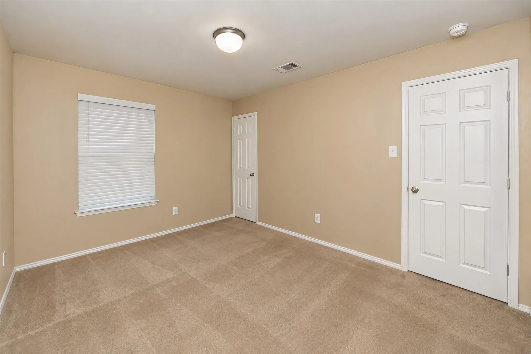 Single Family Residence For Rent in Tarrant County , 3208 Brixton Drive, Fort Worth, Texas 76137, 3 Bedroom, 2 Bathroom, 2 Garage spaces, 1,695 Sqft, built in 2011, mls#21375141, Real Estate Agent in Fort Worth, Homes For Rent in Tarrant county, Homes For Rent in Fort Worth, Realtor in Fort Worth Texas, Real Estate Brokerage Independent Realty Texas, Luminita Cordes Realtor