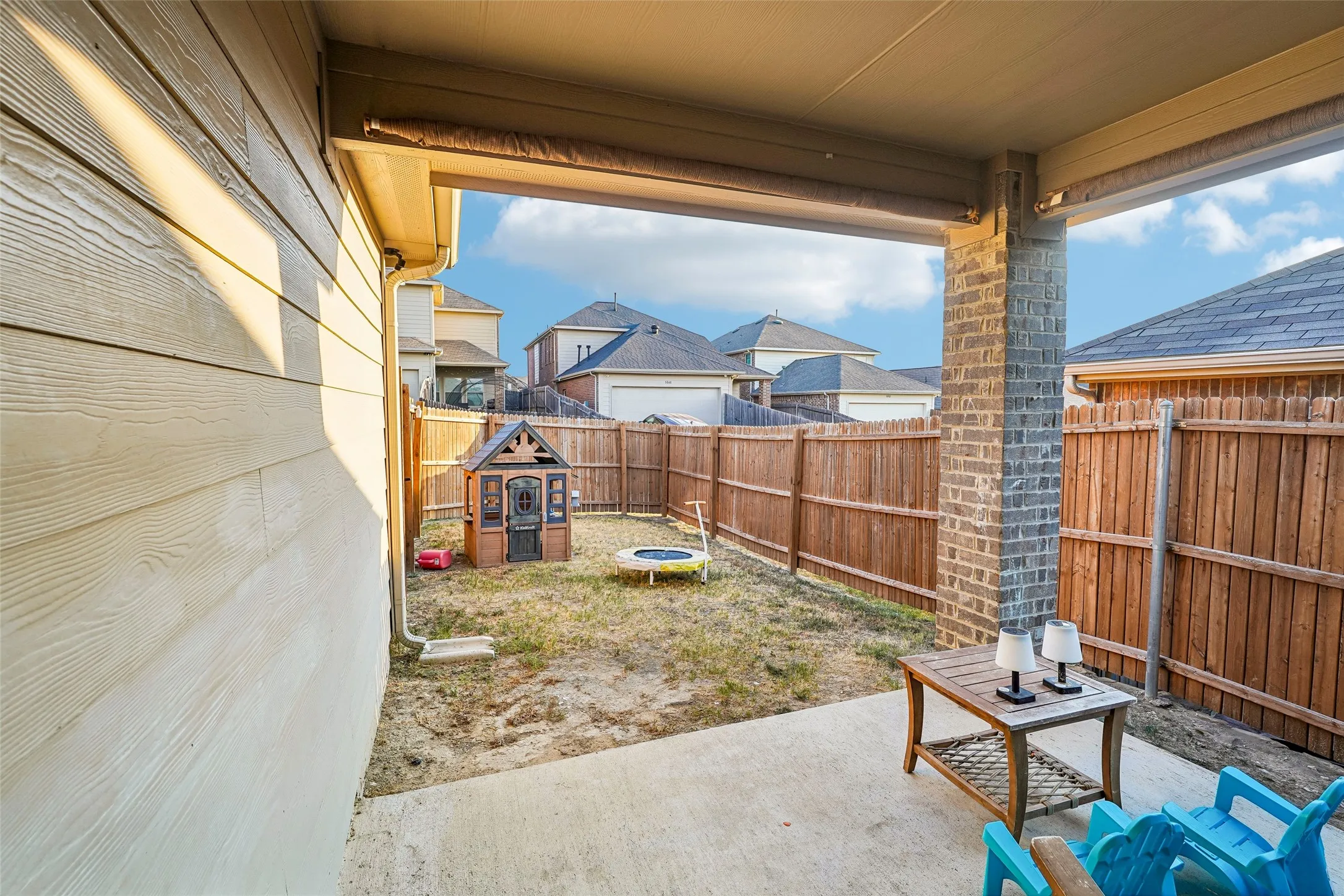 Single Family Residence For Sale in Tarrant County , 5841 Japonica Street, Fort Worth, Texas 76123, 3 Bedroom, 2 Bathroom, 2 Garage spaces, 1,489 Sqft, built in 2020, mls#21394862, Real Estate Agent in Fort Worth, Homes For Sale in Tarrant county, Homes For Sale in Fort Worth, Realtor in Fort Worth Texas, Real Estate Brokerage Independent Realty Texas, Luminita Cordes Realtor
