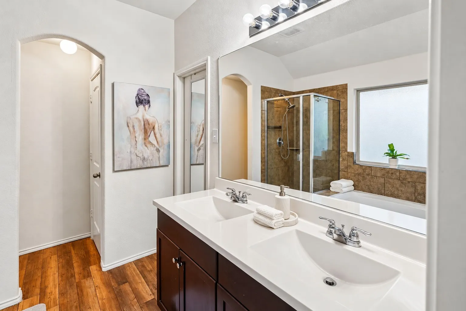 Single Family Residence For Sale in Tarrant County , 5841 Japonica Street, Fort Worth, Texas 76123, 3 Bedroom, 2 Bathroom, 2 Garage spaces, 1,489 Sqft, built in 2020, mls#21394862, Real Estate Agent in Fort Worth, Homes For Sale in Tarrant county, Homes For Sale in Fort Worth, Realtor in Fort Worth Texas, Real Estate Brokerage Independent Realty Texas, Luminita Cordes Realtor