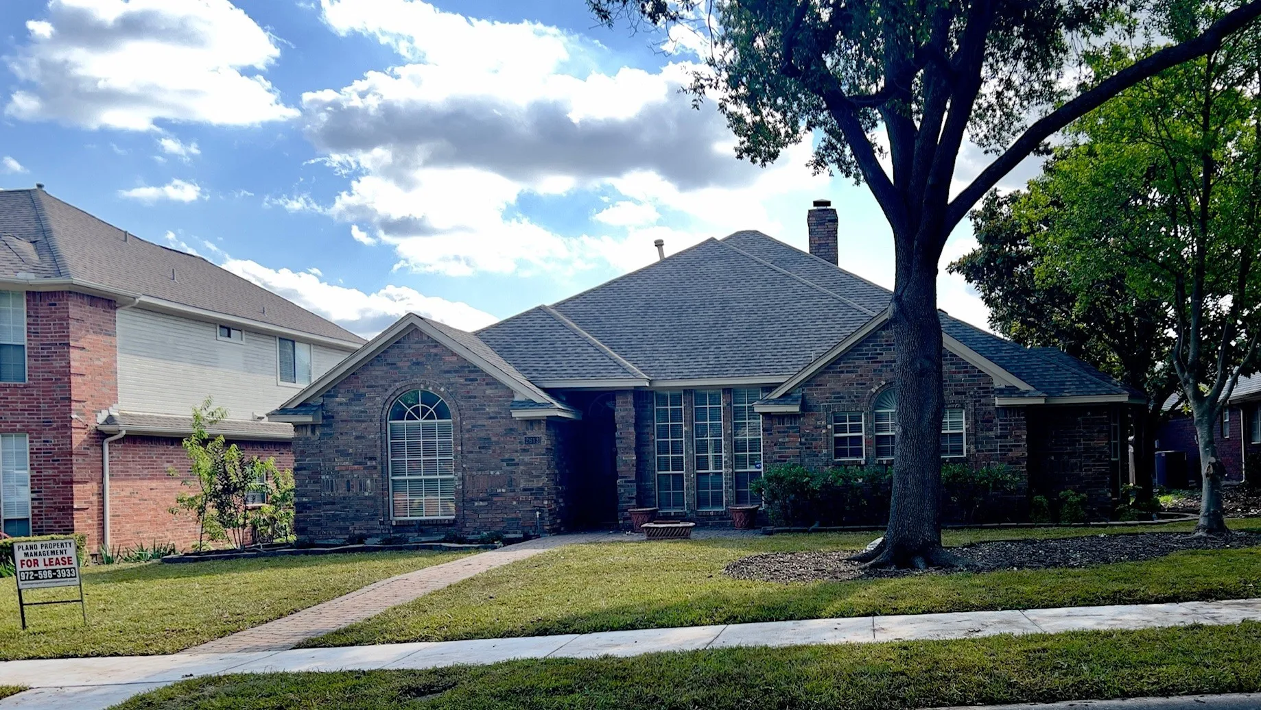 Single Family Residence For Rent in Collin County , 2613 Tulip Drive, Richardson, Texas 75082, 4 Bedroom, 4 Bathroom, 2 Garage spaces, 2,433 Sqft, built in 1989, mls#21401386, Real Estate Agent in Richardson, Homes For Rent in Collin county, Homes For Rent in Richardson, Realtor in Richardson Texas, Real Estate Brokerage Independent Realty Texas, Luminita Cordes Realtor