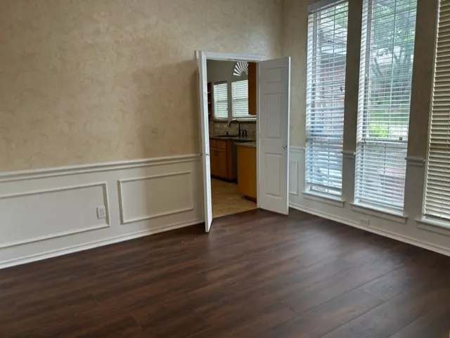 Single Family Residence For Rent in Collin County , 2613 Tulip Drive, Richardson, Texas 75082, 4 Bedroom, 4 Bathroom, 2 Garage spaces, 2,433 Sqft, built in 1989, mls#21401386, Real Estate Agent in Richardson, Homes For Rent in Collin county, Homes For Rent in Richardson, Realtor in Richardson Texas, Real Estate Brokerage Independent Realty Texas, Luminita Cordes Realtor