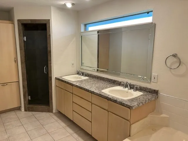 Single Family Residence For Rent in Collin County , 2613 Tulip Drive, Richardson, Texas 75082, 4 Bedroom, 4 Bathroom, 2 Garage spaces, 2,433 Sqft, built in 1989, mls#21401386, Real Estate Agent in Richardson, Homes For Rent in Collin county, Homes For Rent in Richardson, Realtor in Richardson Texas, Real Estate Brokerage Independent Realty Texas, Luminita Cordes Realtor