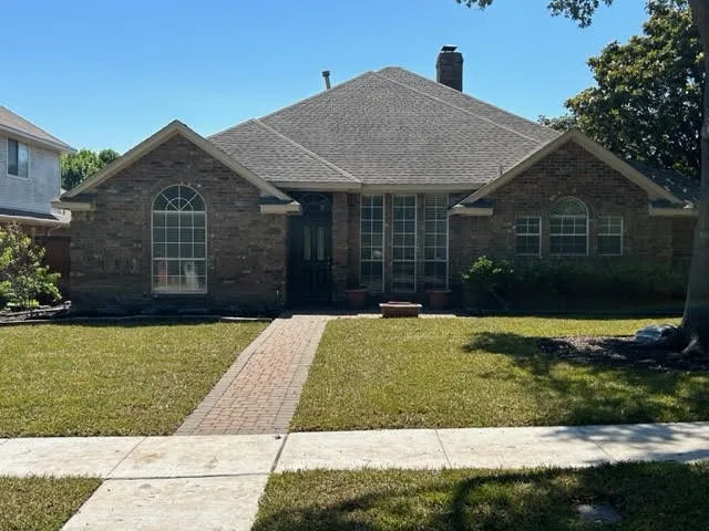 Single Family Residence For Rent in Collin County , 2613 Tulip Drive, Richardson, Texas 75082, 4 Bedroom, 4 Bathroom, 2 Garage spaces, 2,433 Sqft, built in 1989, mls#21401386, Real Estate Agent in Richardson, Homes For Rent in Collin county, Homes For Rent in Richardson, Realtor in Richardson Texas, Real Estate Brokerage Independent Realty Texas, Luminita Cordes Realtor